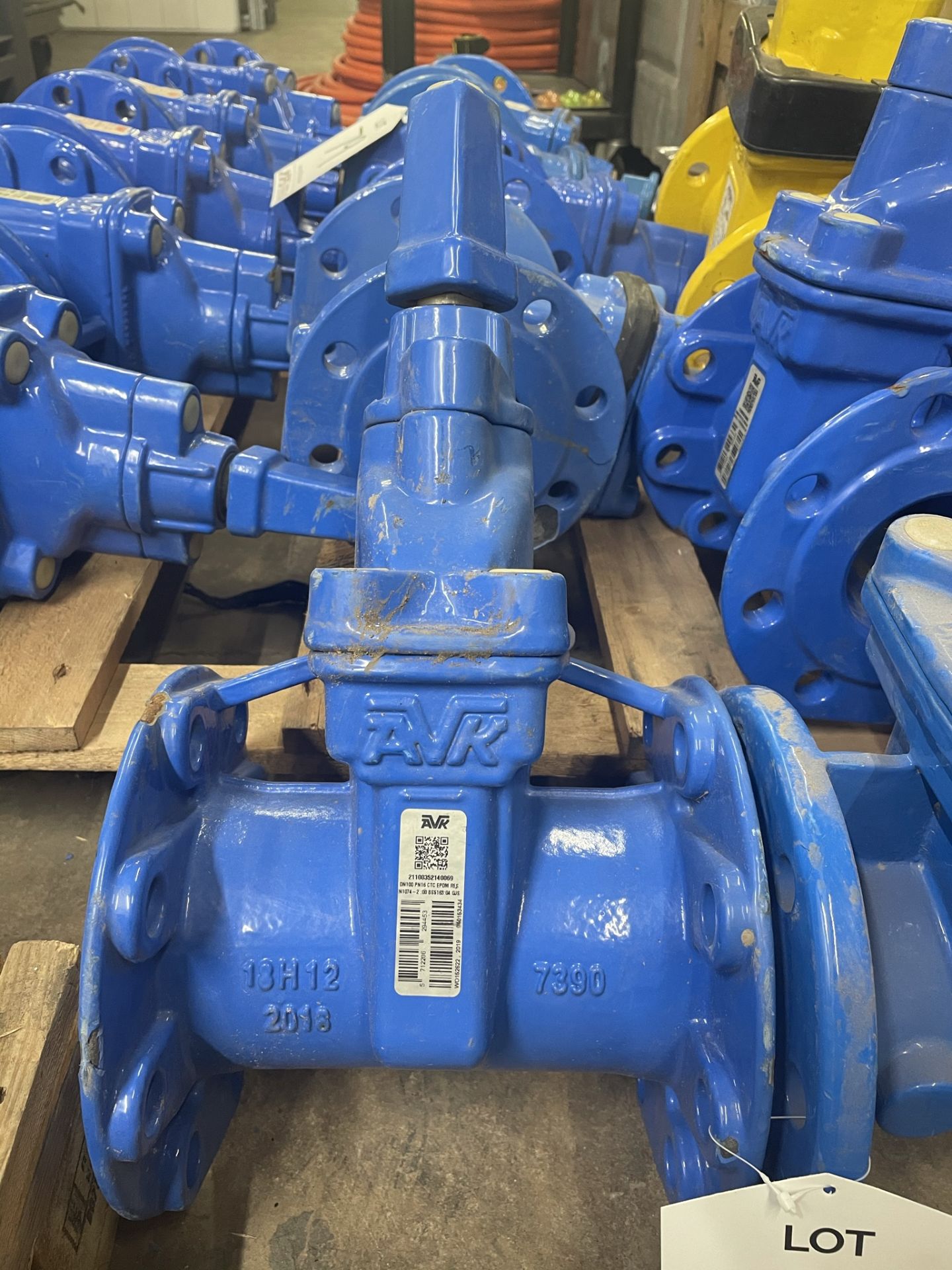 3 x Various Resilient DN100 Seated Gate Valves - As Pictured - Image 2 of 8