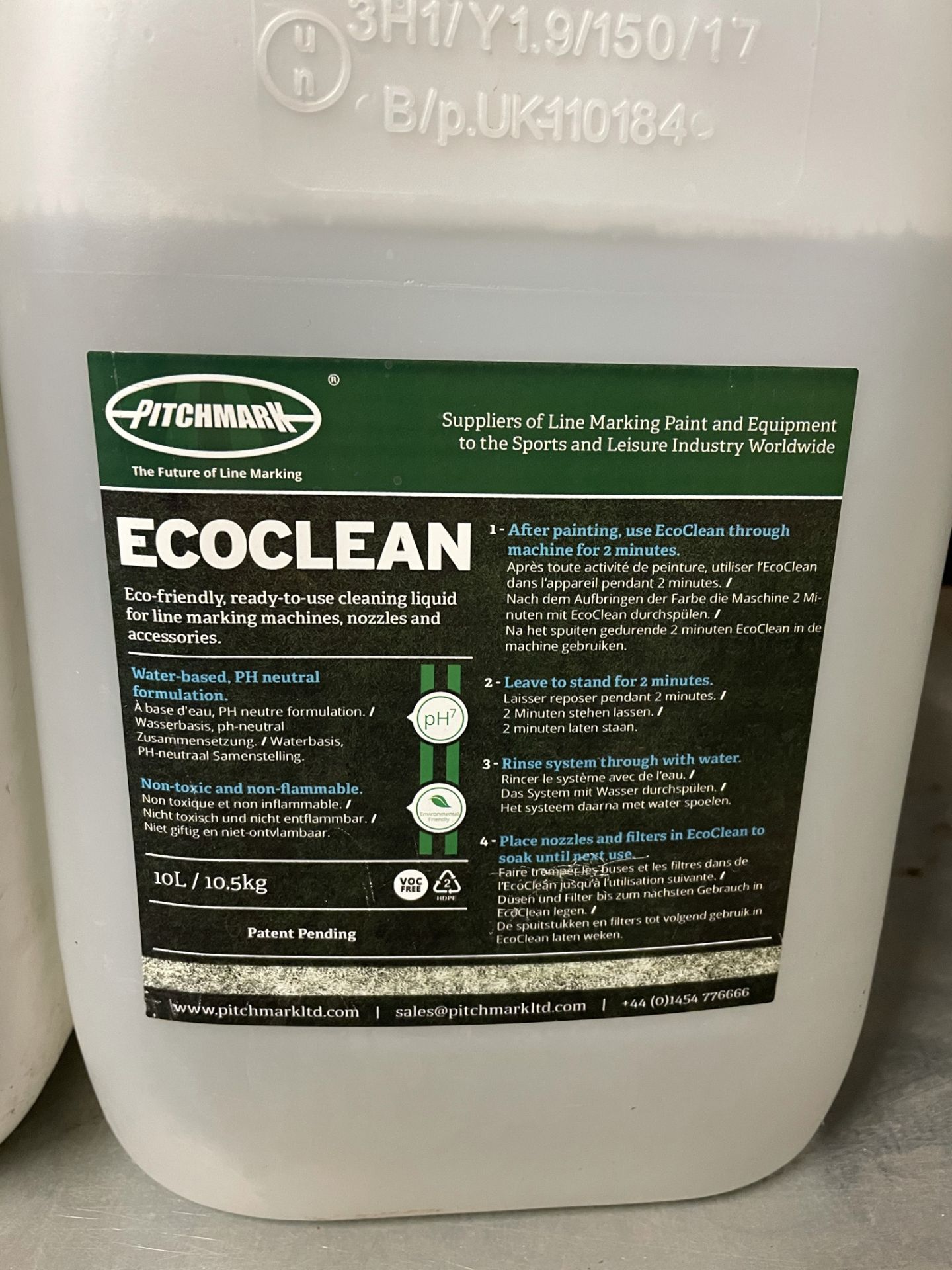 2 x 10L Tubs of Pitchmark EcoClean Liquid/AGP Line Marking Paint