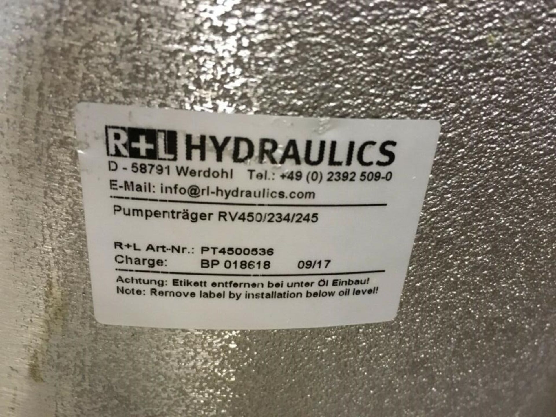New R+L HYDRAULICS Pump Fastener PT4500536 | Part No: SANDVIK 935043 | Cost Price: £850 - Image 2 of 2