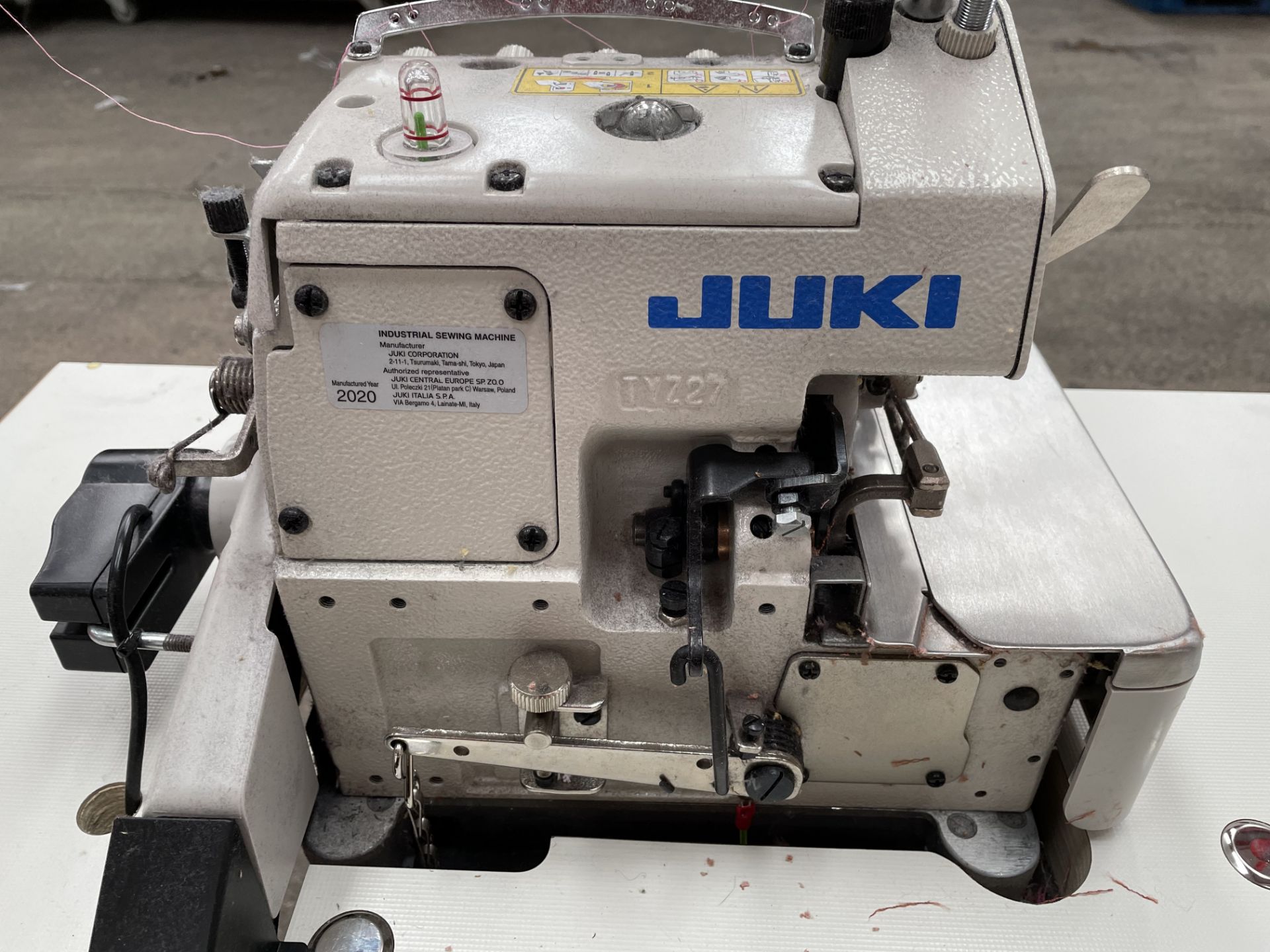 Juki MO-6914R 4 Thread Top Feed Overlock Industrial Sewing Machine | YOM: 2020 | LOCATED IN MANCHEST - Image 8 of 8