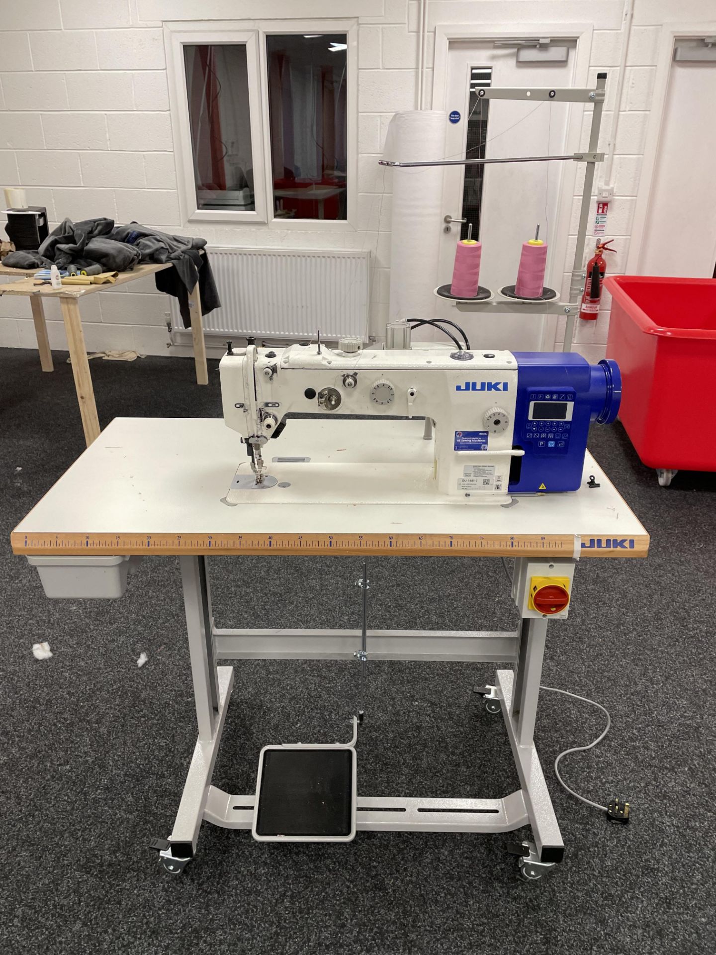 Juki DU-1481-7 1 Needle, Top & Bottom Feed Industrial Sewing Machine | YOM: 2020 | LOCATED IN MANCHE