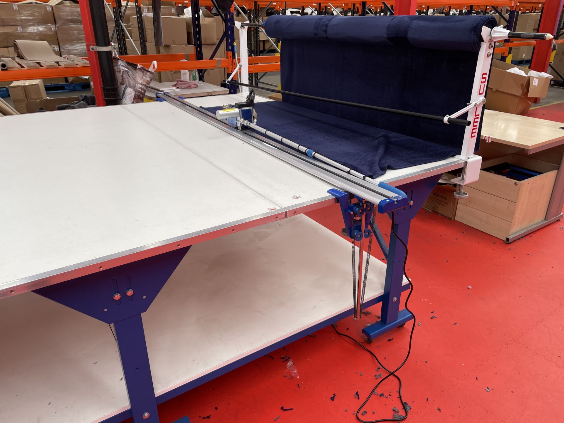 6m Rexel Fabric Cutting Bench w/ Su Lee Manual End Cutter, Clamp & Fabric Holder - Image 2 of 8