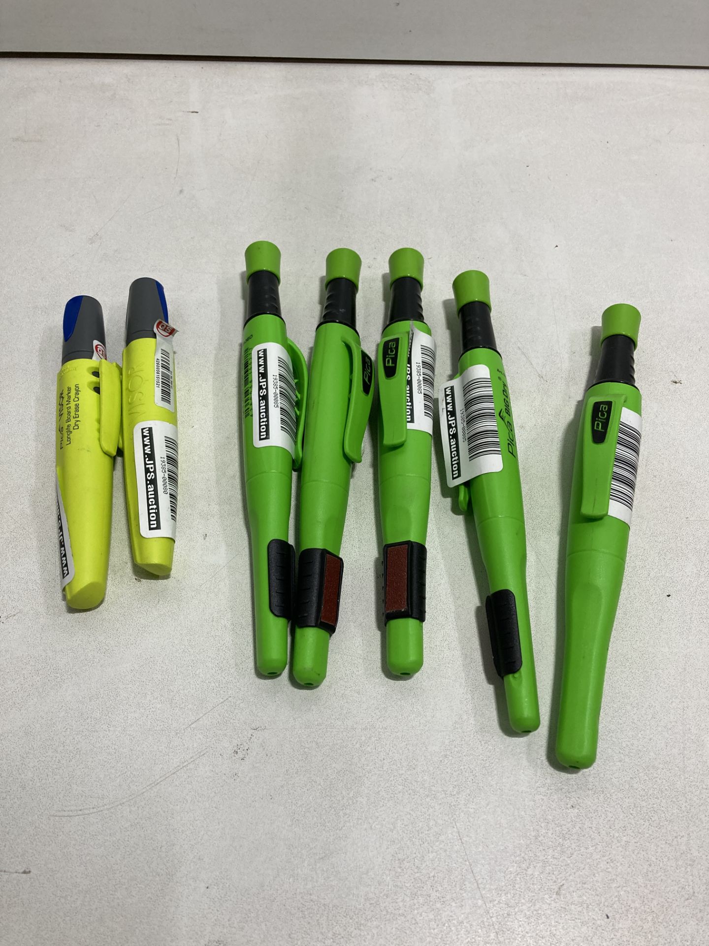 7 x Various Branded Markers