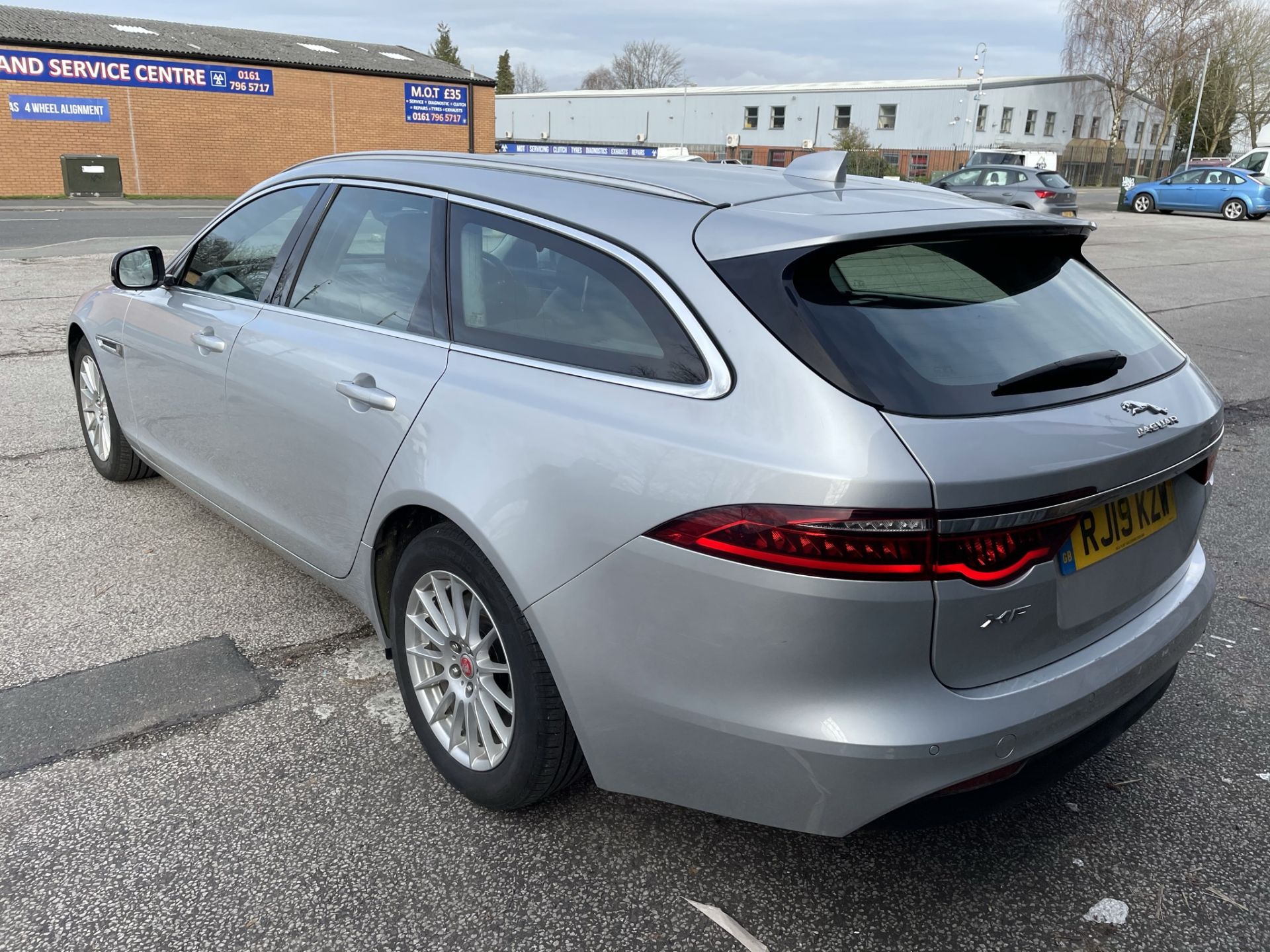 Jaguar XF Prestige D Auto Diesel Estate in Silver | 19 Plate | 36,361 Miles - Image 4 of 20