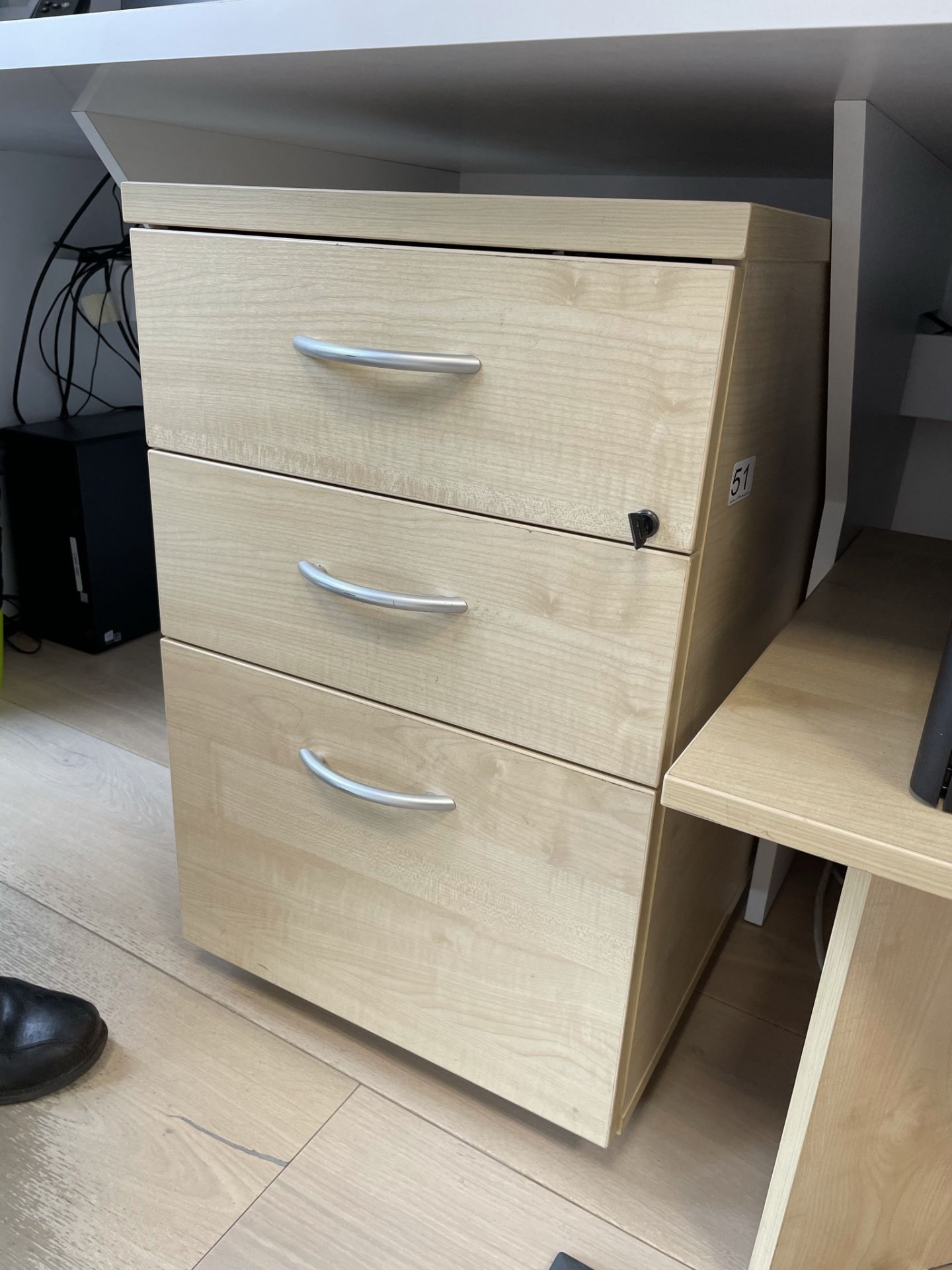 3 Drawer Desk Pedestal w/ Light Wood Effect & Coffee Table - 60 x 60cm - Image 2 of 3