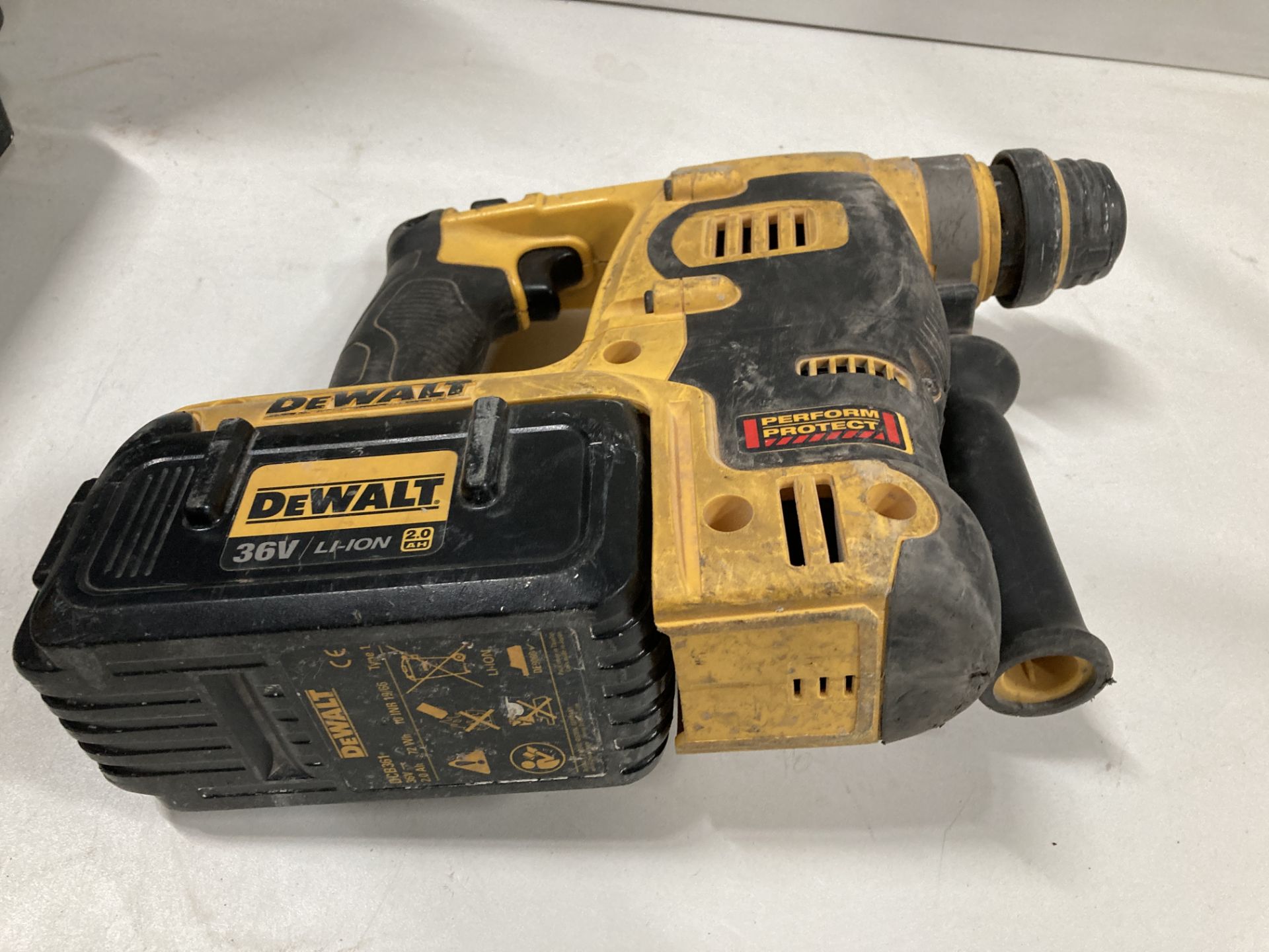 DeWalt Cordless Hammer Drill | DCH363D3 - Image 5 of 9