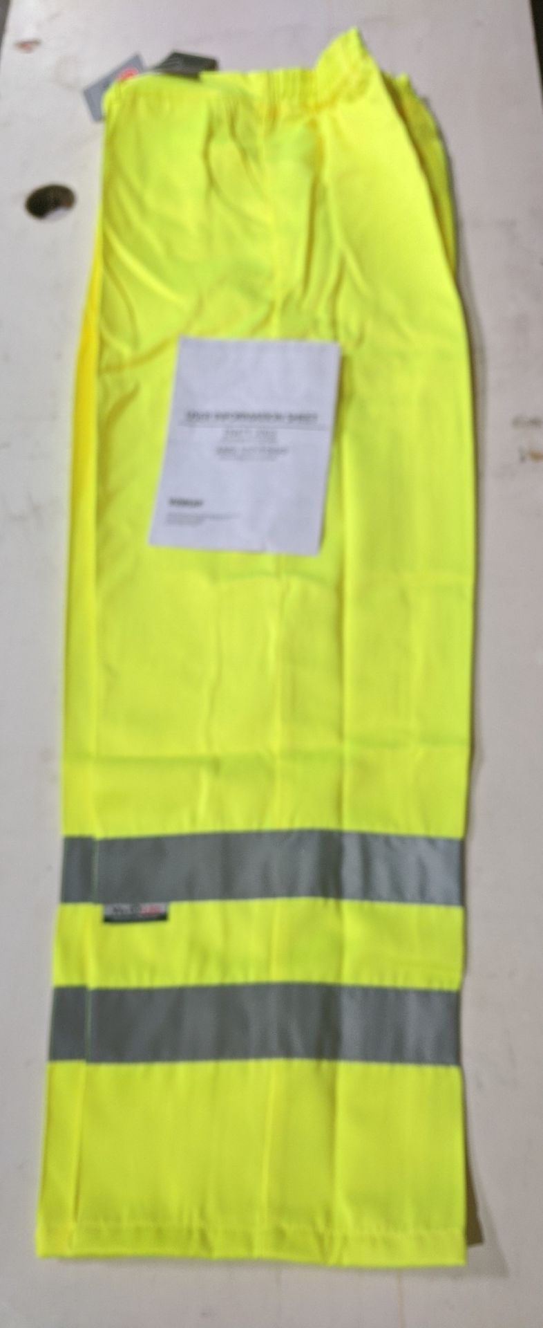 100 x Pairs of Brand New HiViz Work Trousers | Assorted Sizes | Total RRP £2,000