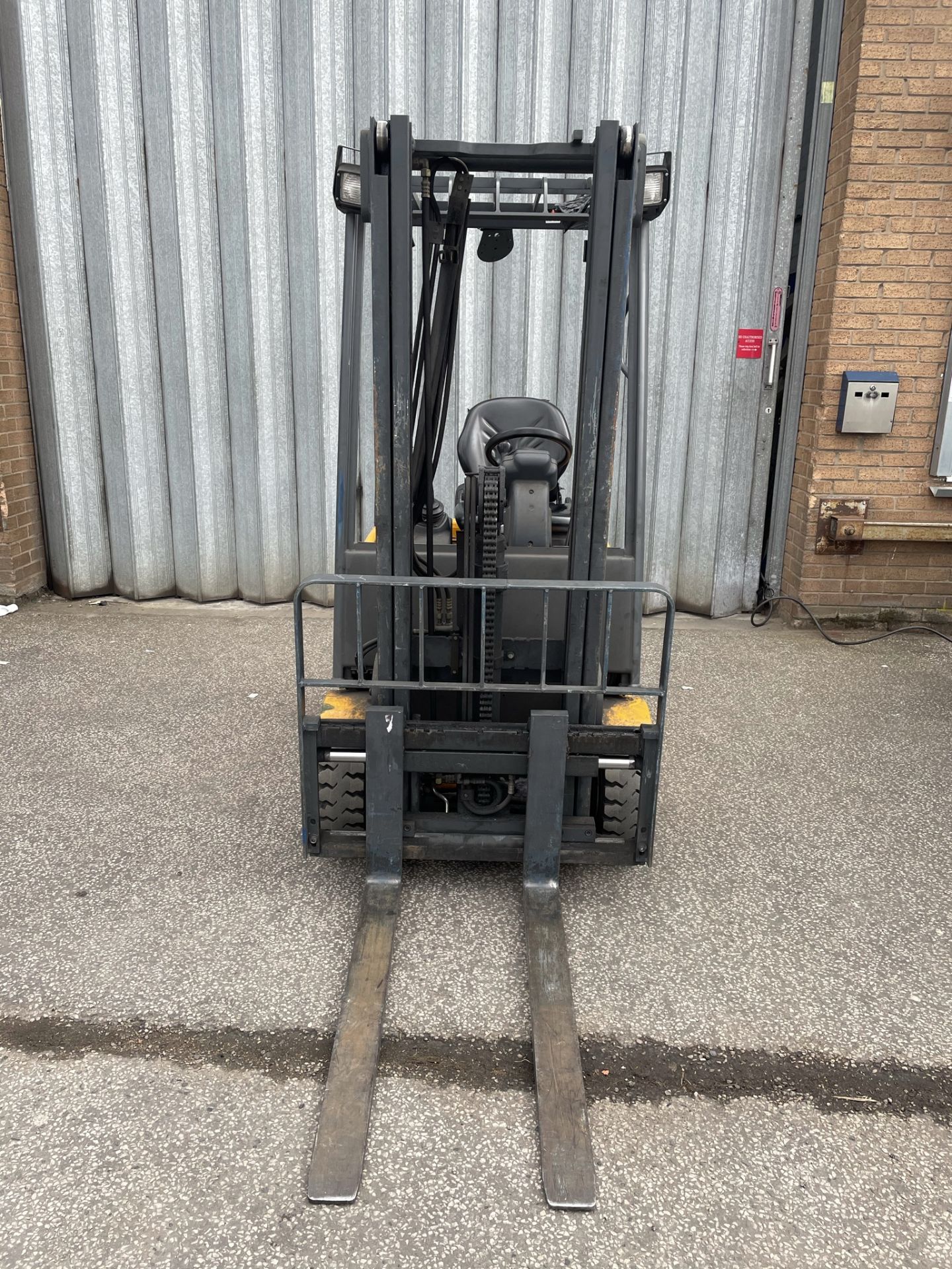 Jungheinrich EFG110 1000kg Electric Forklift Truck w/ Charger | 3,779 Hours - Image 2 of 16