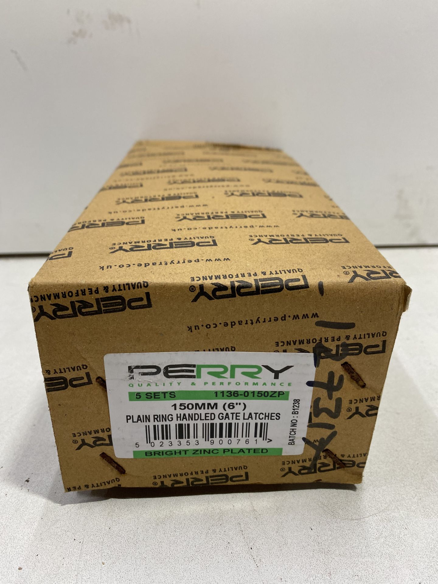 2 x Boxes Of Perry 150mm Plain Ring Handled Gate Latches | 5 Sets Per Box - Image 2 of 3