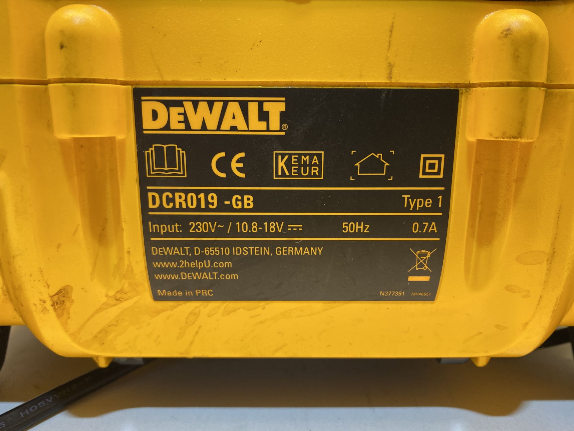 DeWalt Compact Jobsite Radio | DCR019-GB | RRP £131.00 - Image 5 of 5