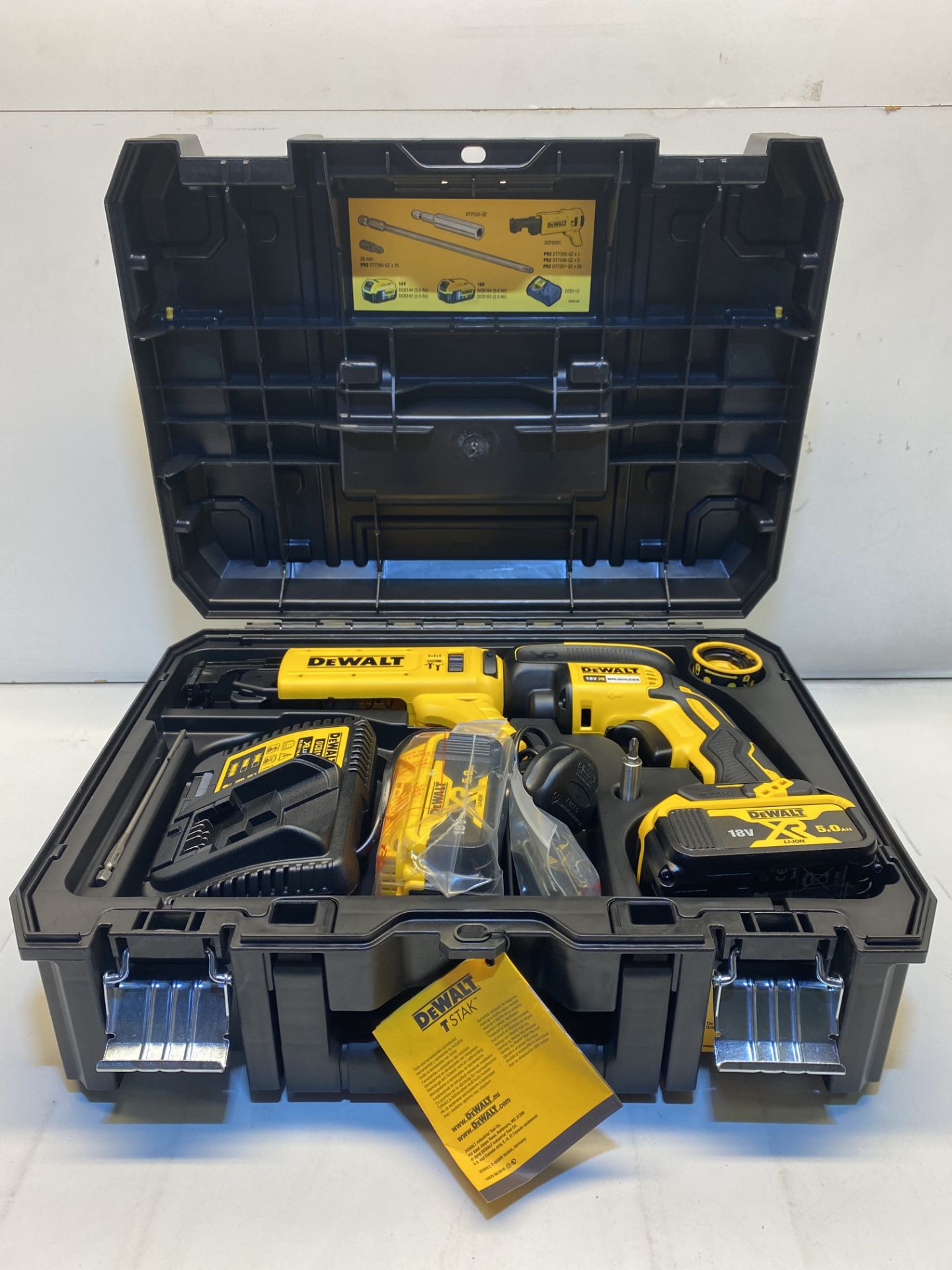 DeWalt Brushless Drywall Screwdriver Kit | DCF620P2 - Image 3 of 4