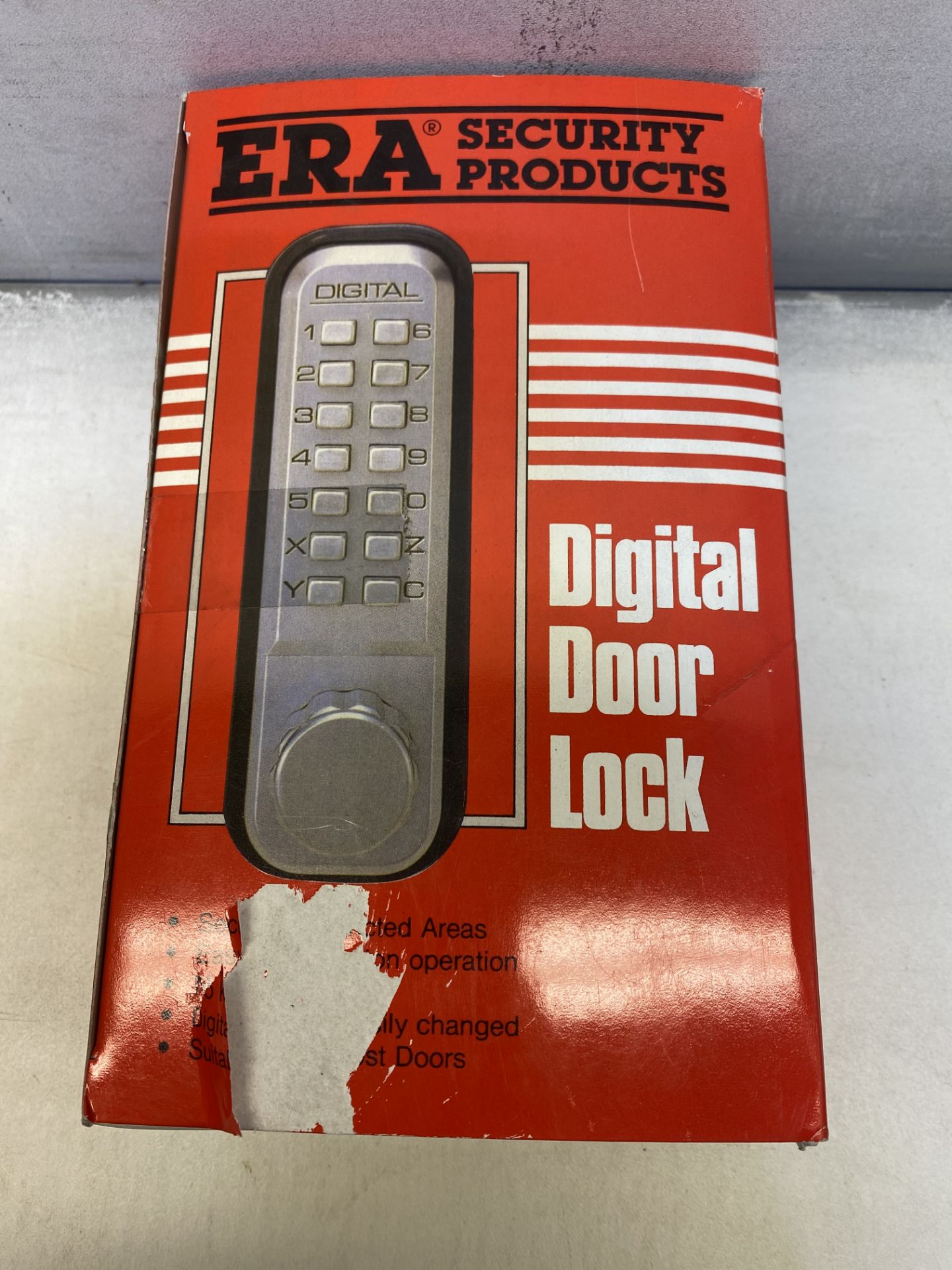 ERA 291-51 Digital Lock Satin With Holdback