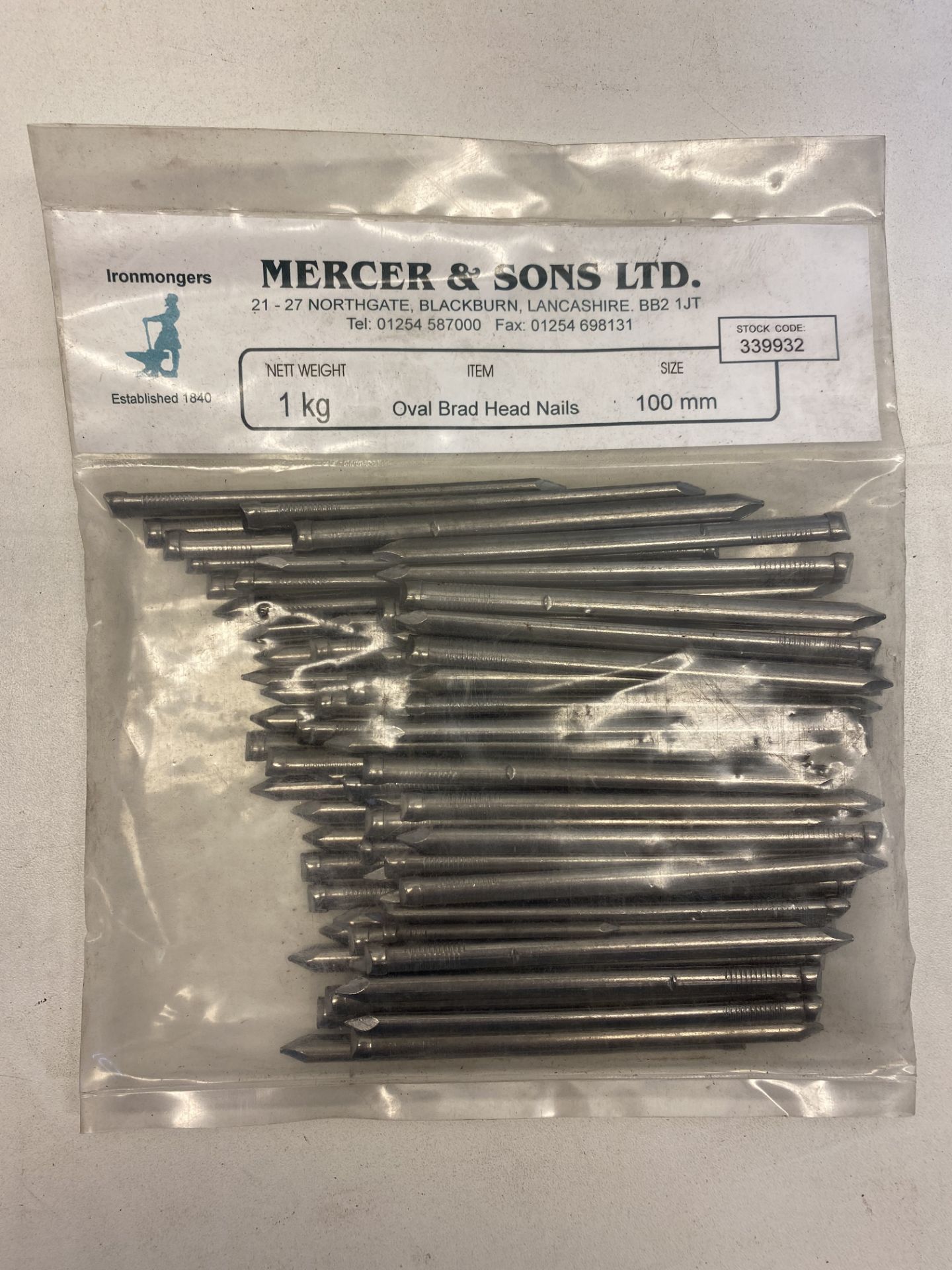 8 x Mercer & Sons 100mm Oval Brad Head Nails - Image 2 of 2