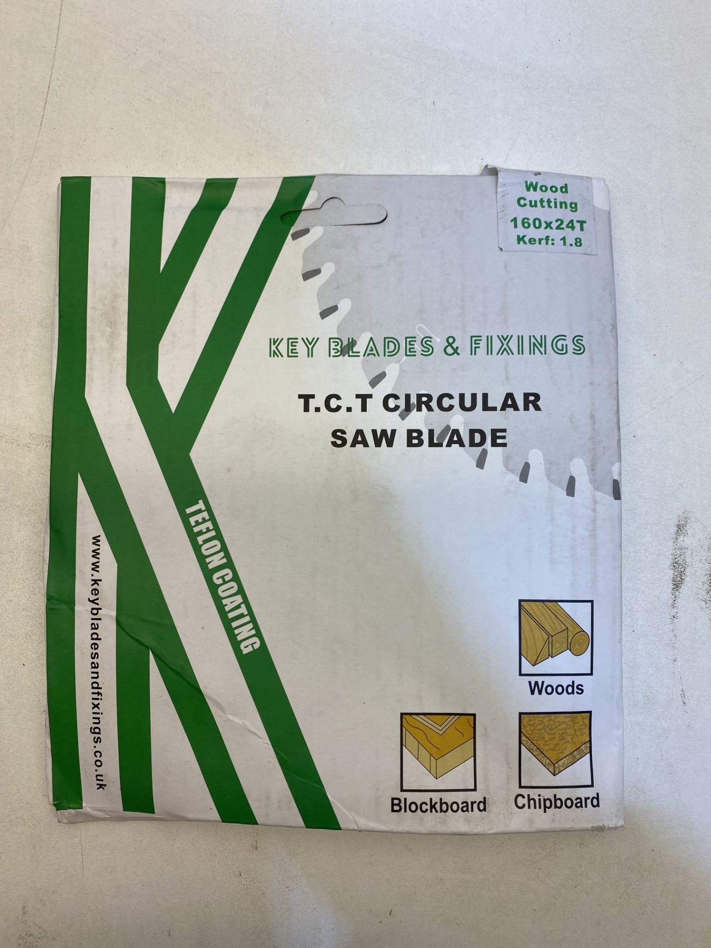 4 x Various Key Blades & Fixings T.C.T Circular Saw Blades | Total RRP £127.50 - Image 4 of 5