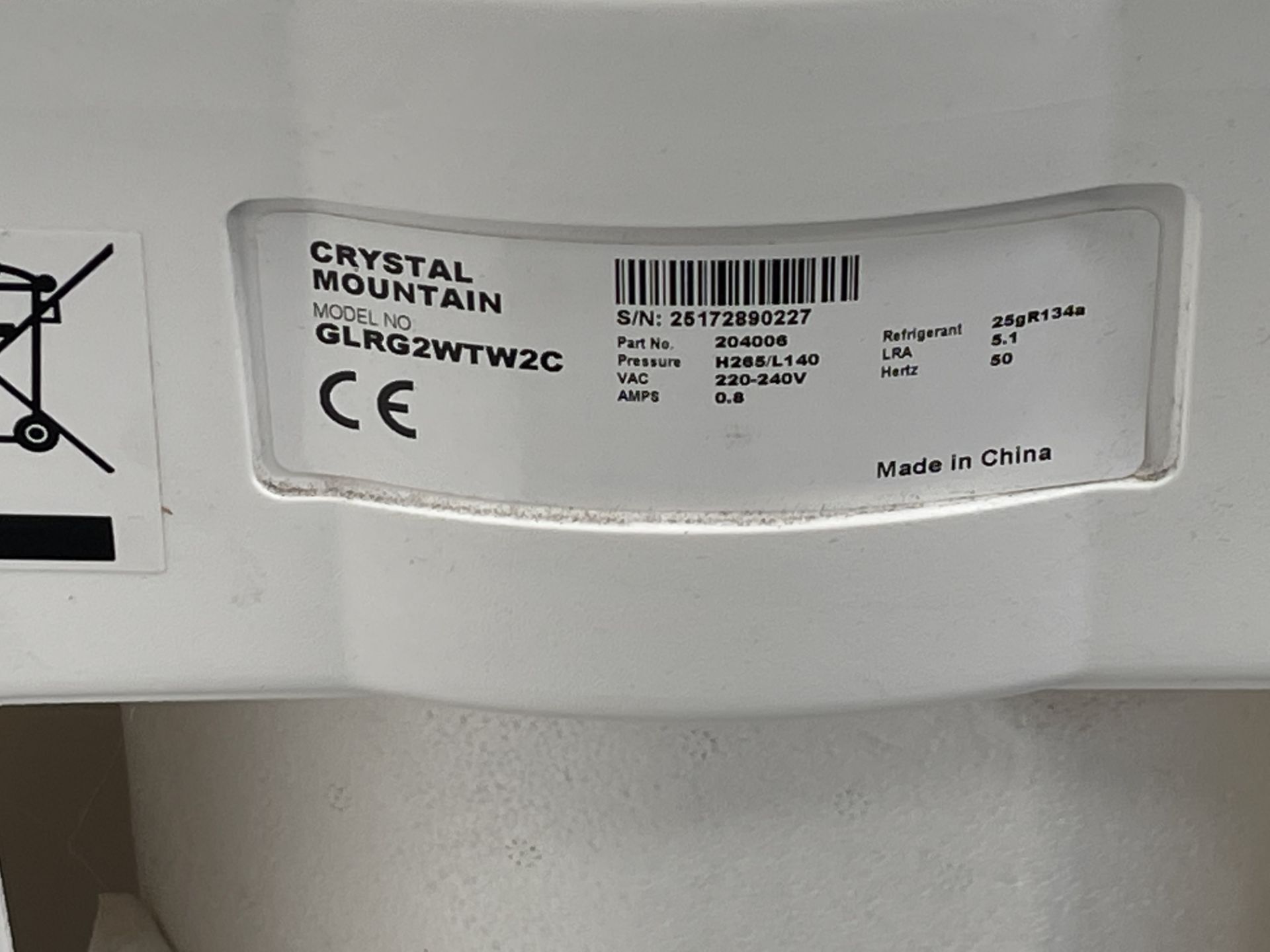 Crystal Mountain GLRG2WTW2C Water Dispenser w/ 11 x 15L Latis Natural Mineral Water - Image 4 of 4