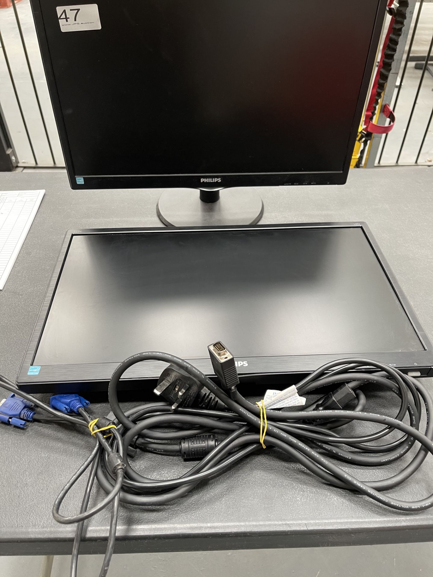 2 x Philips 223V5L 22" LCD Computer Monitors w/ Power & VGA Cables