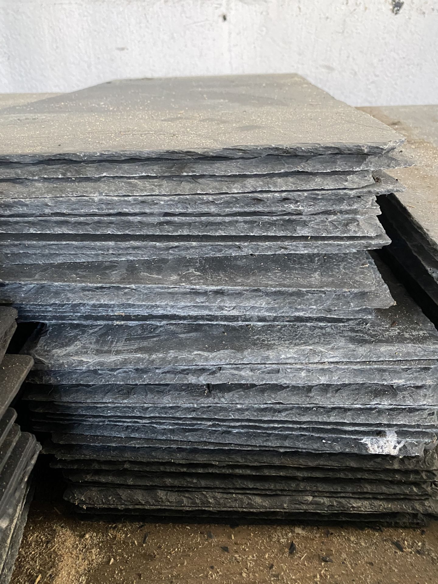 Pallet of Various Slate Roofing Tiles as per Pictures - Image 13 of 15