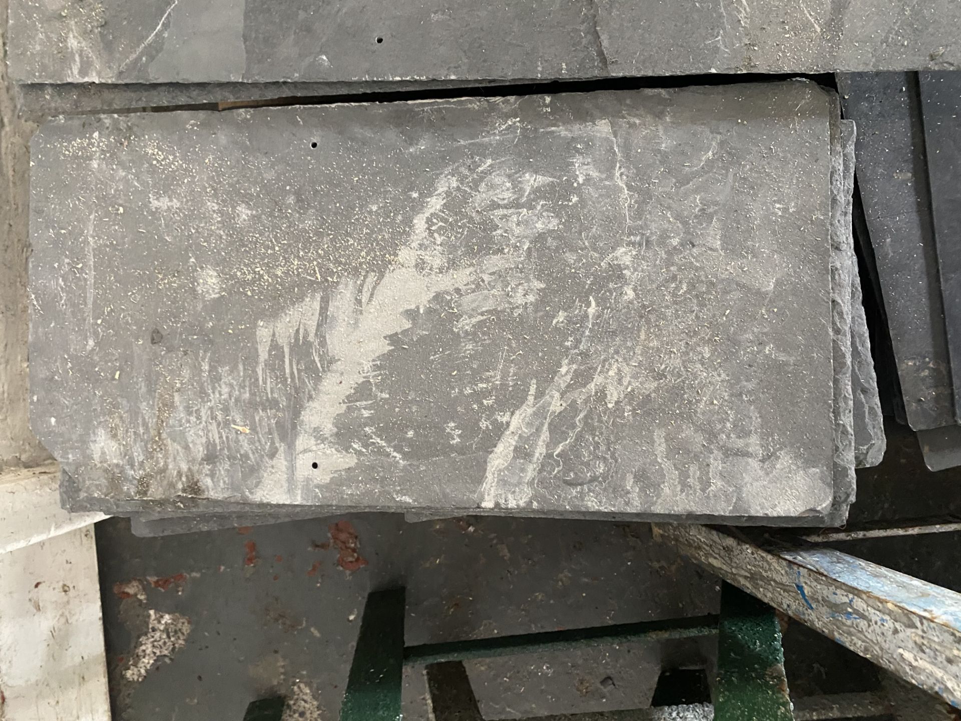 Pallet of Various Slate Roofing Tiles as per Pictures - Image 5 of 15