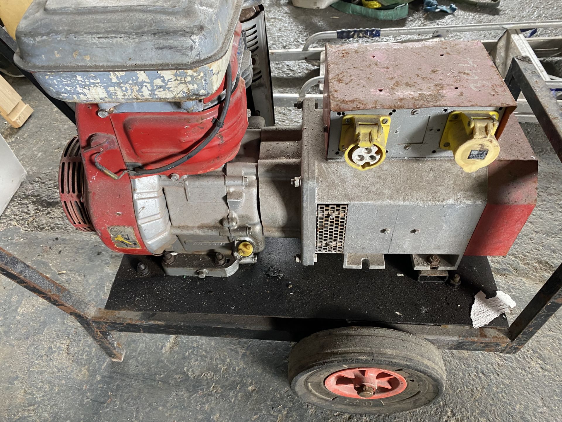 Unbranded Mobile Gasoline Generator w/ Honda G400 4 Stroke Engine - Image 5 of 7