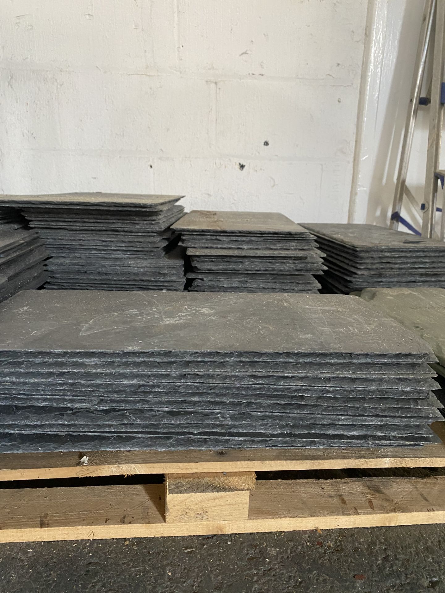 Pallet of Various Slate Roofing Tiles as per Pictures - Image 10 of 15