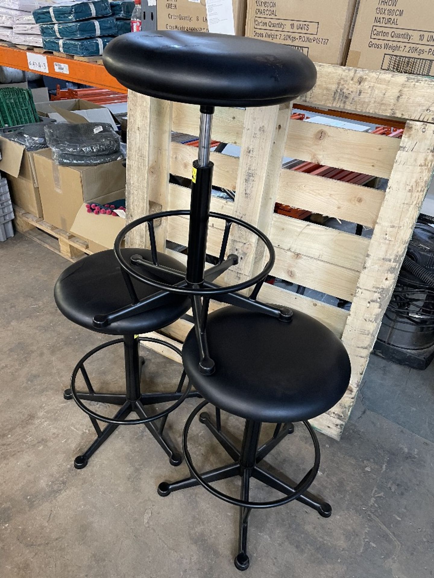 3 x Adjustable Faux Leather Stools in Black - Image 3 of 4