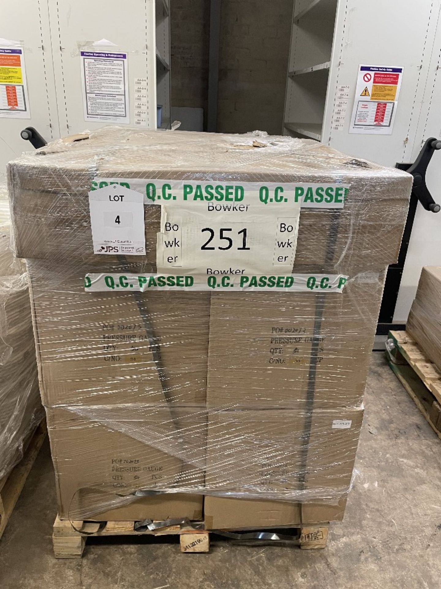 1,800 x 61CAPEVO CMH2O Pressure Gauges | 36 x Boxes of 50 - Image 3 of 6