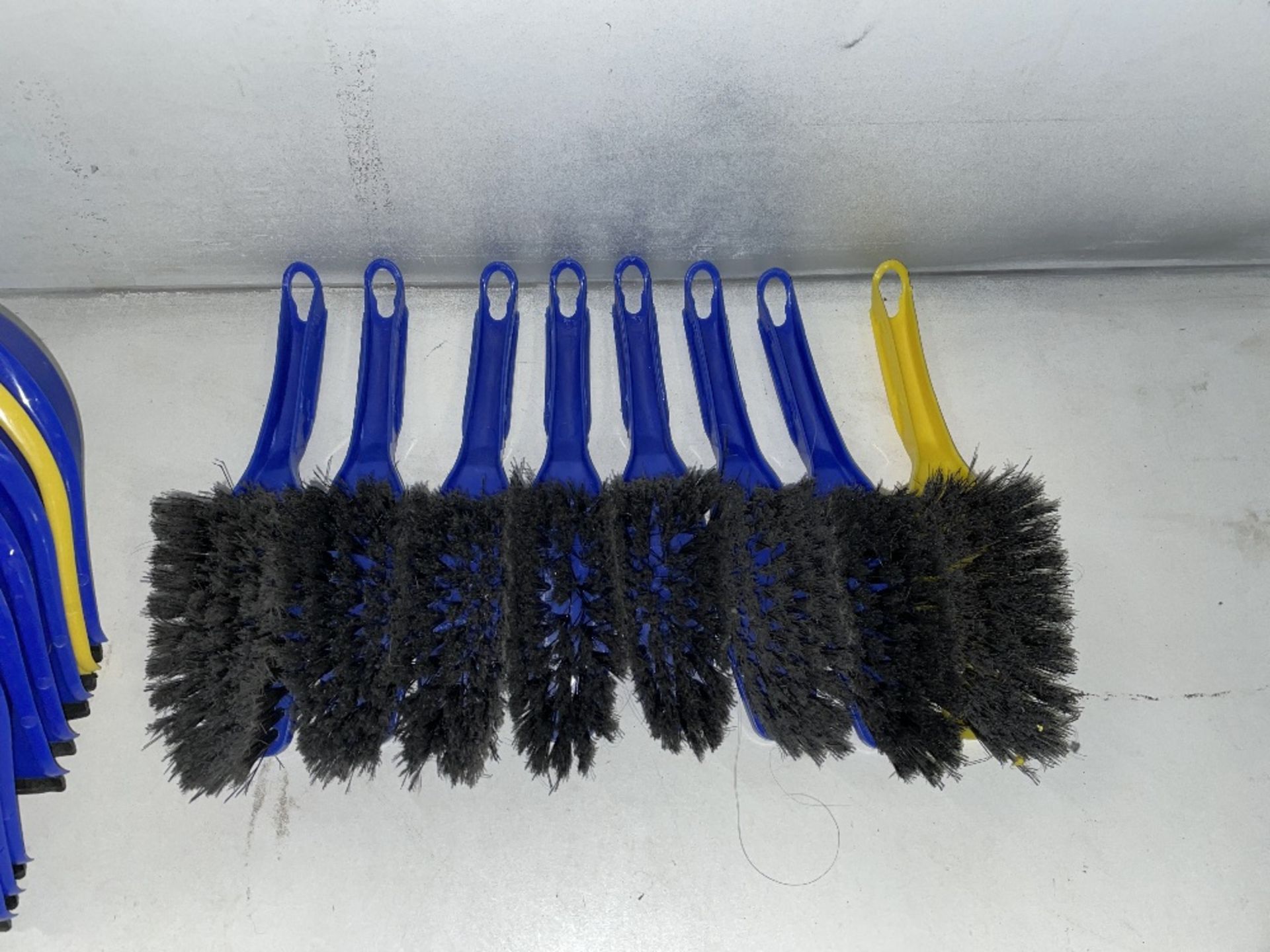 15 x Various Dustpan & Brush Sets as per pictures - Image 7 of 7
