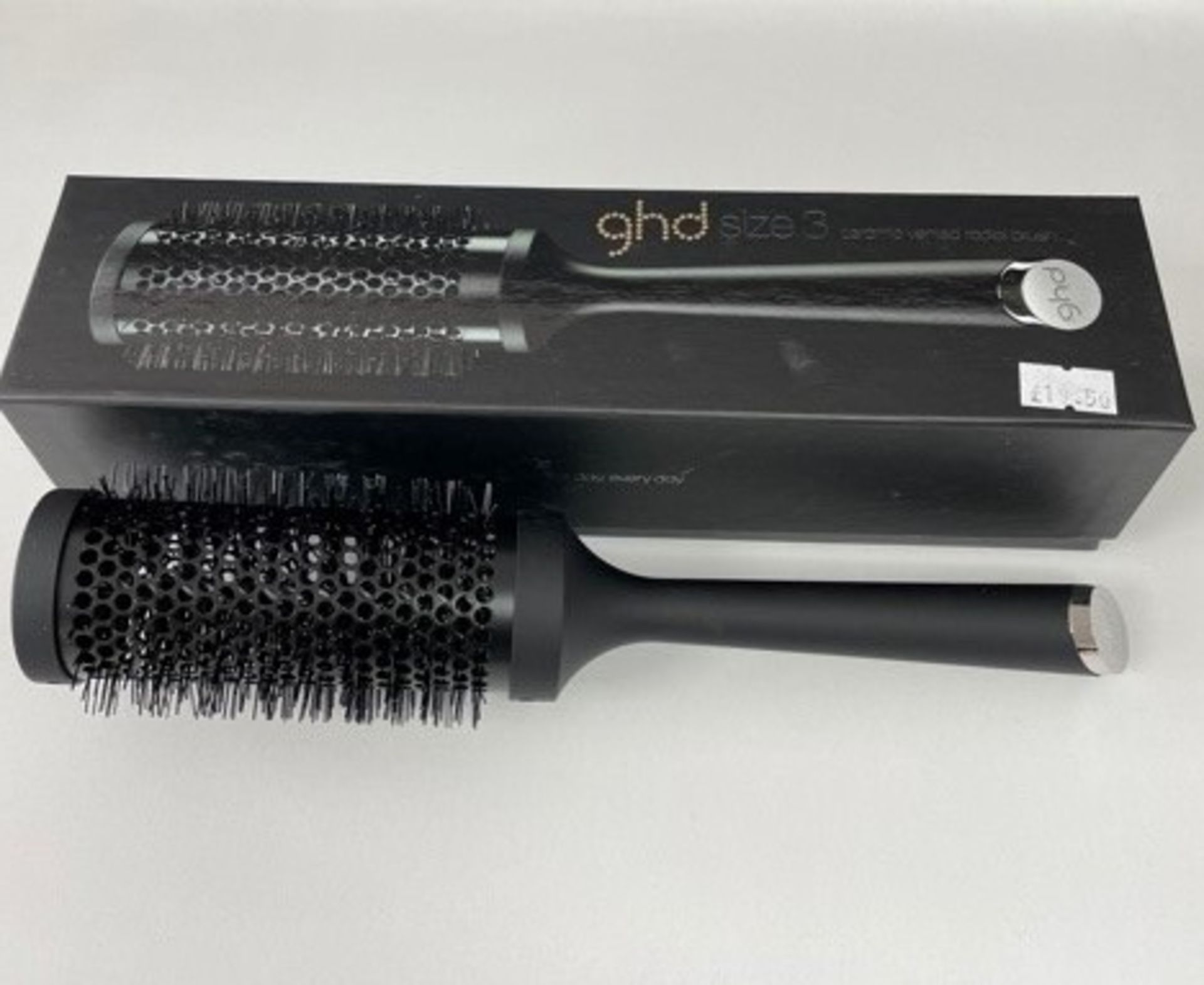 Various GHD Brushes & Other Hair Accessories | Total RRP £168.00 - Image 4 of 5