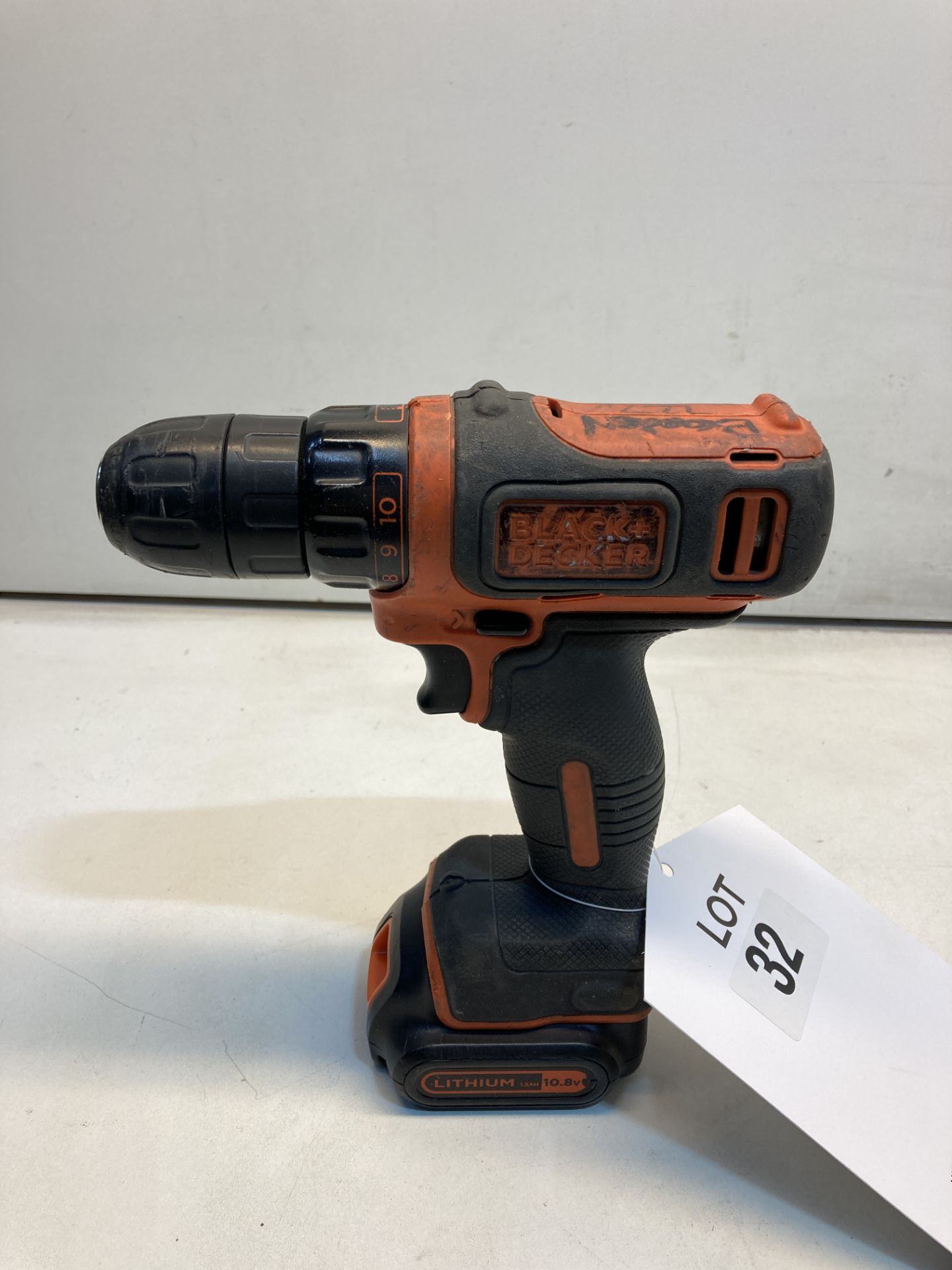 Black & Decker BDCDD12 Cordless Drill w/ Battery - Image 3 of 4