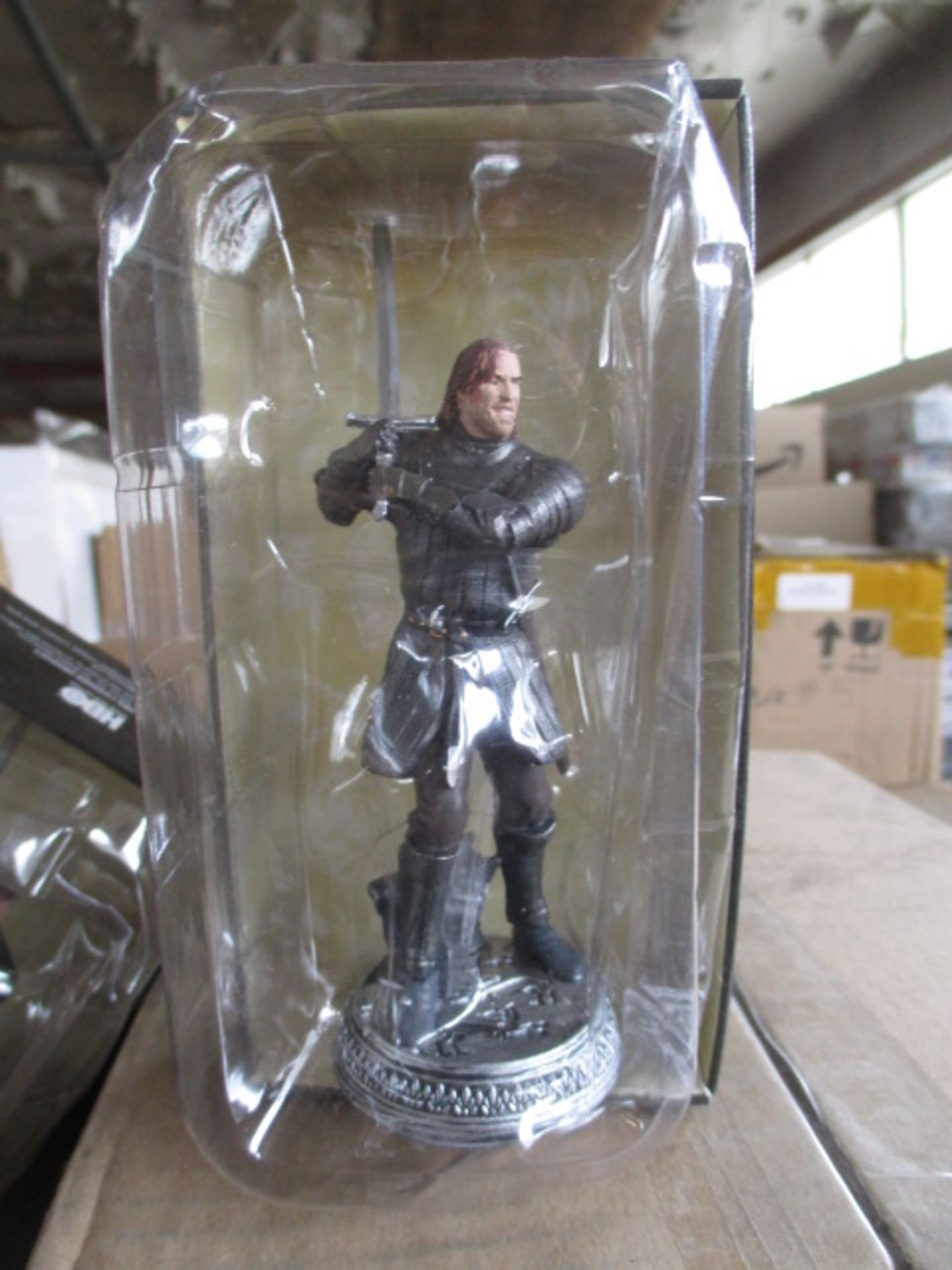 Approximately 2250 x Assorted Figures from Game of Thrones | See photographs and description - Image 6 of 11