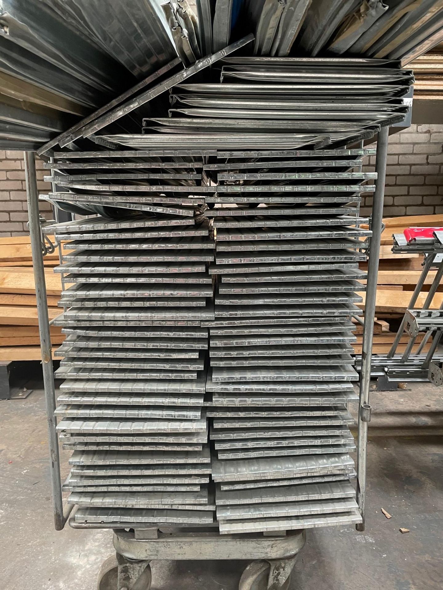 Approximately 19 x Bays of Metal Light Duty Racking - See description for further details - Image 9 of 9