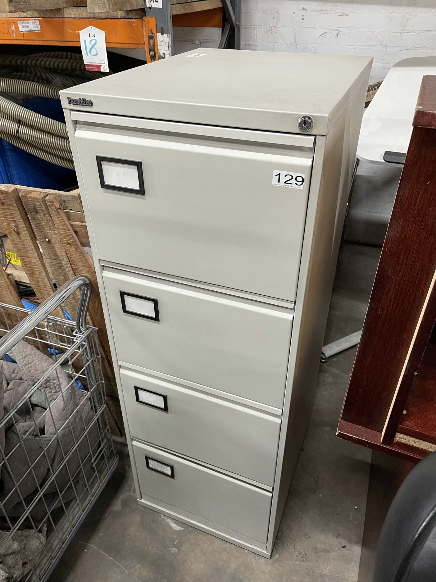 2 x 4 Drawer Metal Filing Cabinets - Image 2 of 2