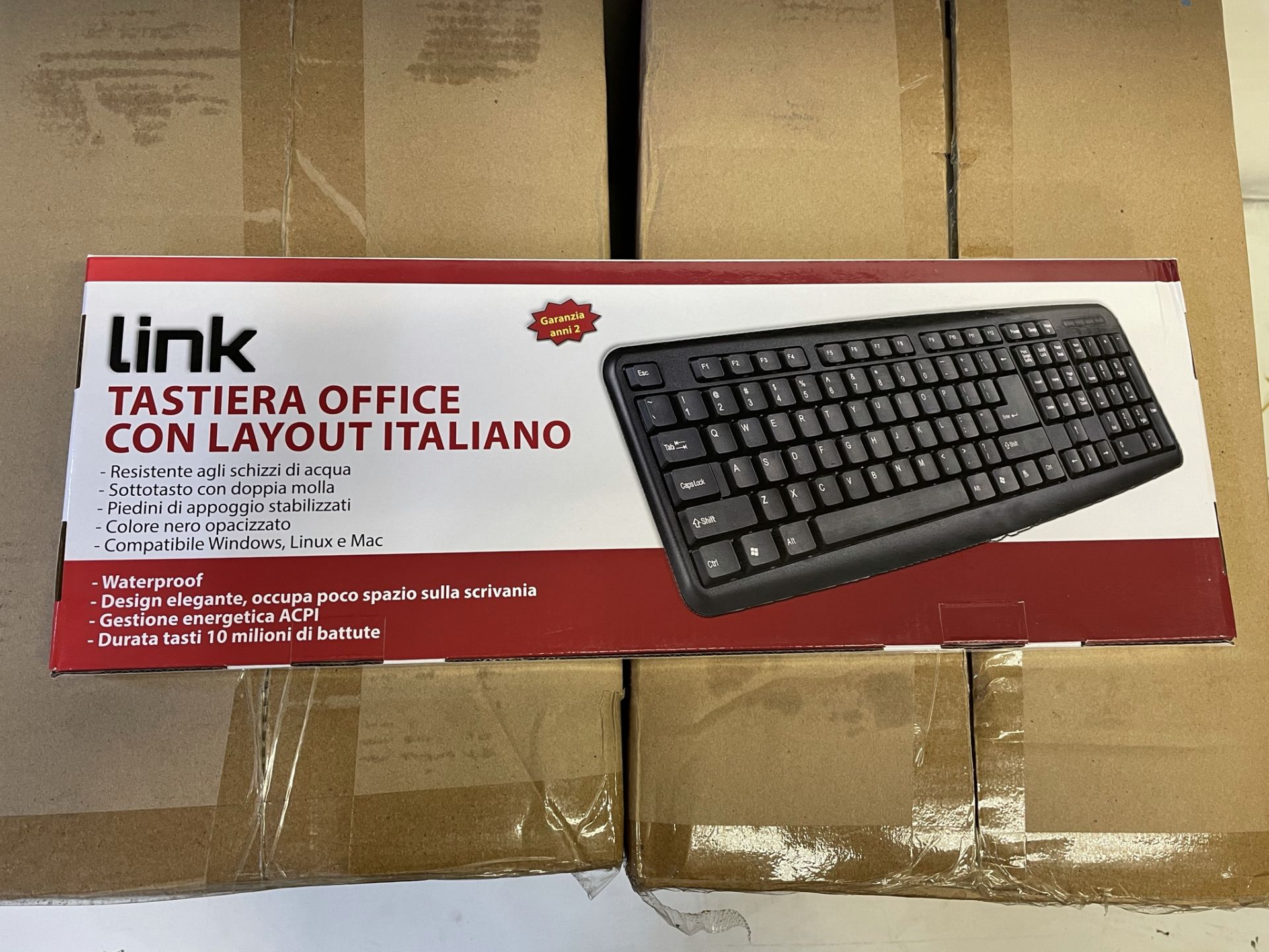 40 x Link LKTAST02 Italian USB Wired Keyboards