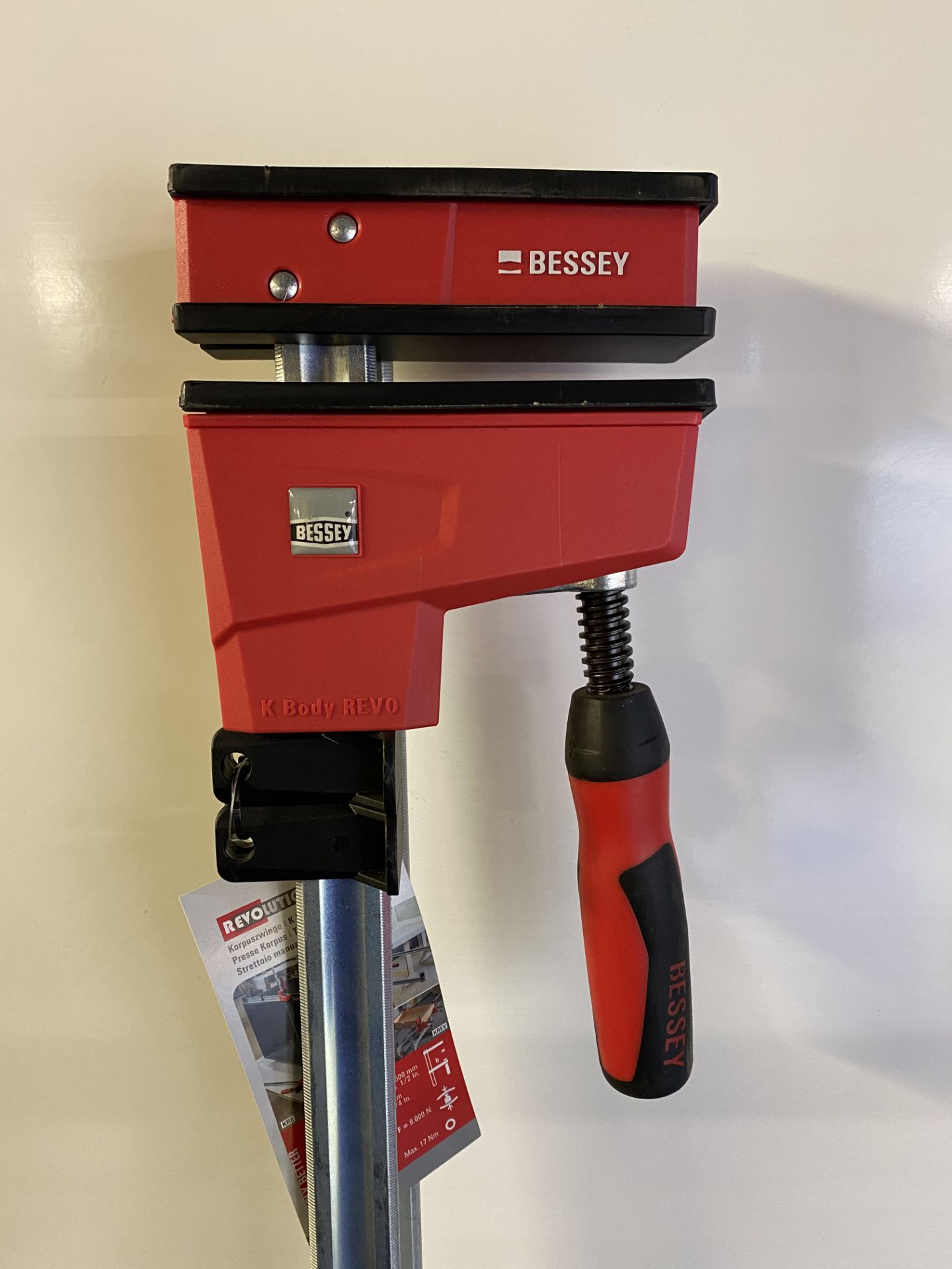 2 X Bessey KRE150-2K 1500mm K Body REVO KR 1500/95 Clamp | RRP £179.98 - Image 2 of 3