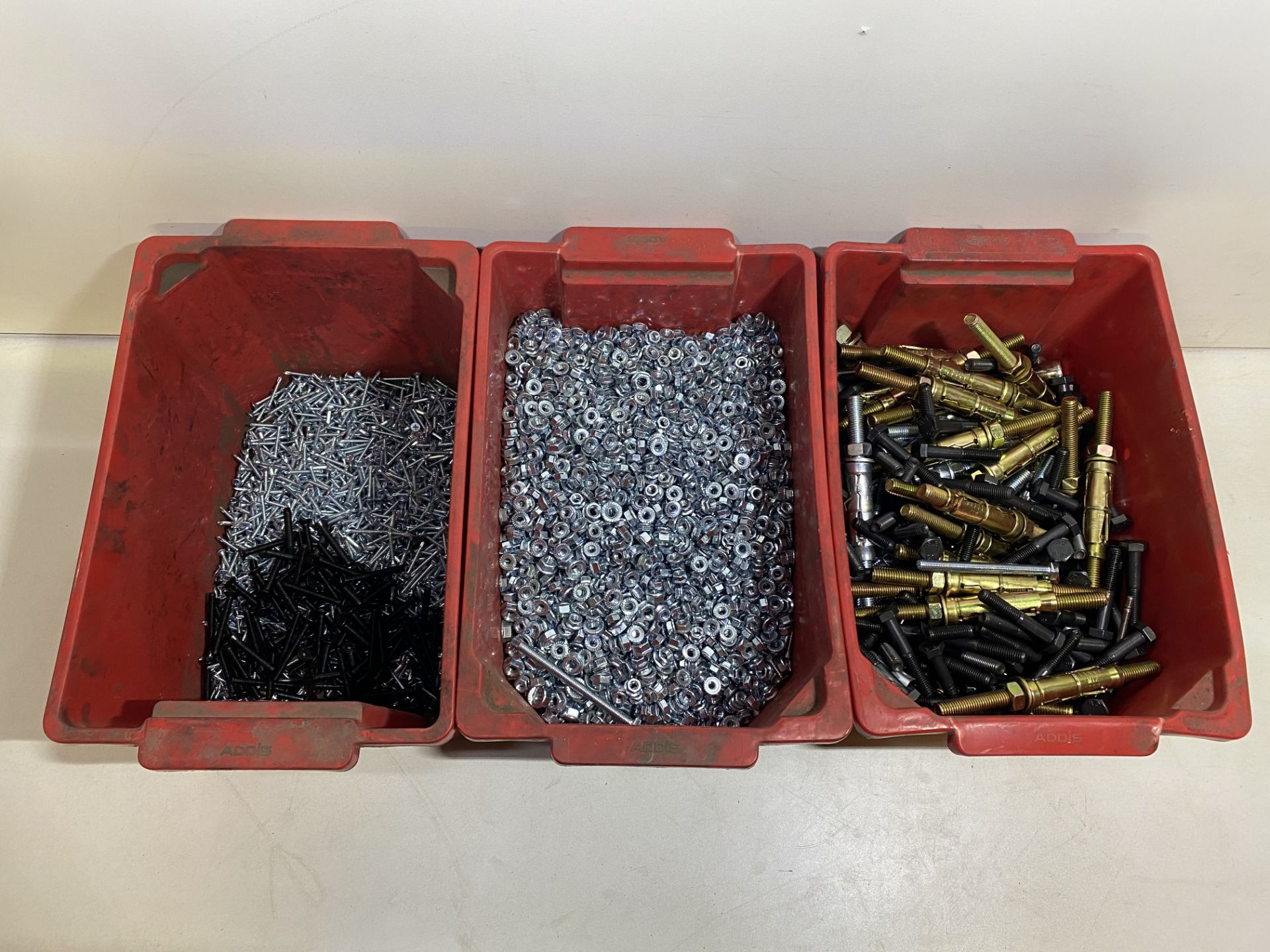 Large Quantity Of Screws,Nuts,Bolts,Fasteners And Various Other Equipment