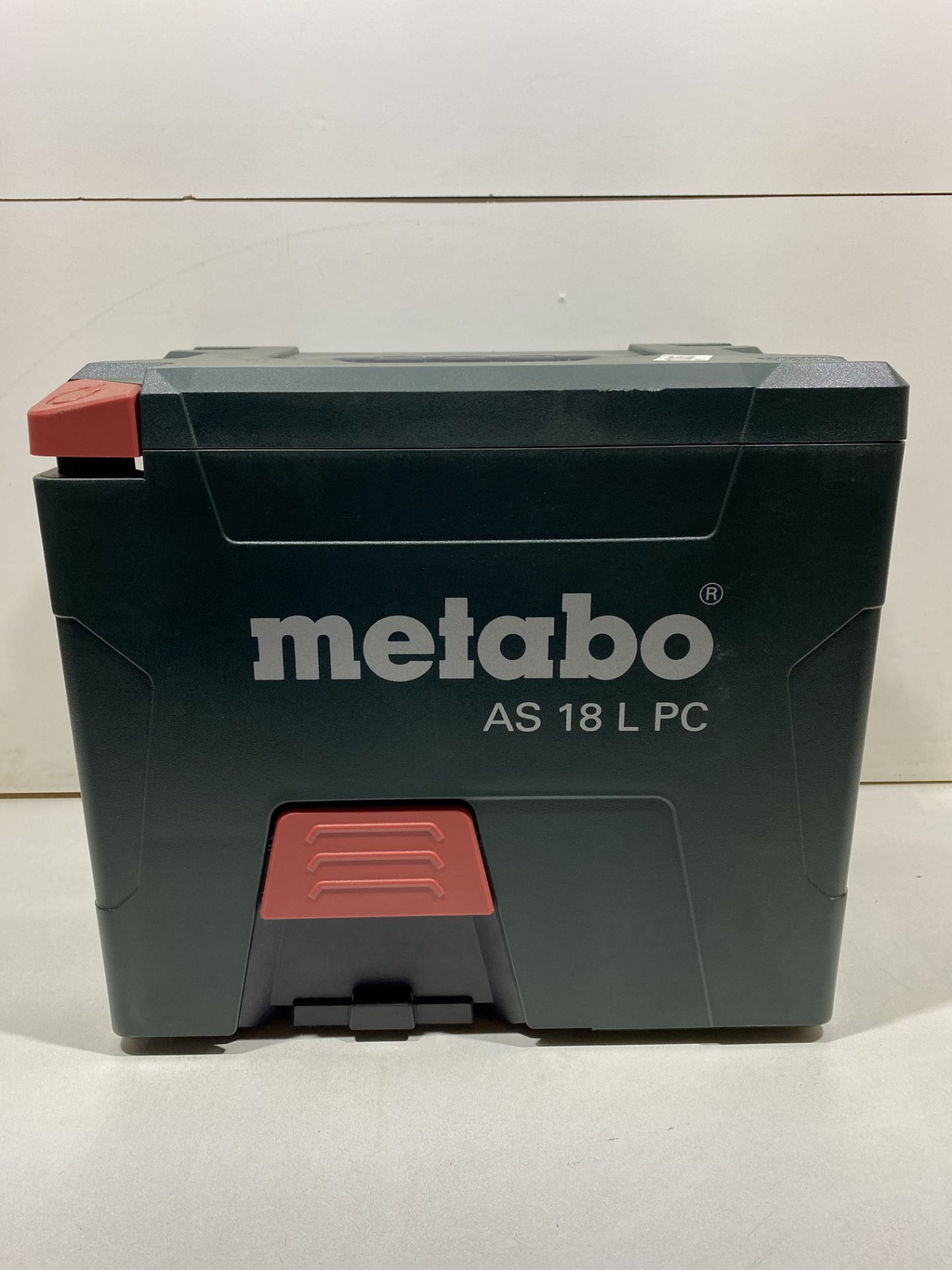 Metabo AS 18 L PC 18V Cordless Vacuum Cleaner | RRP £132 - Image 2 of 7