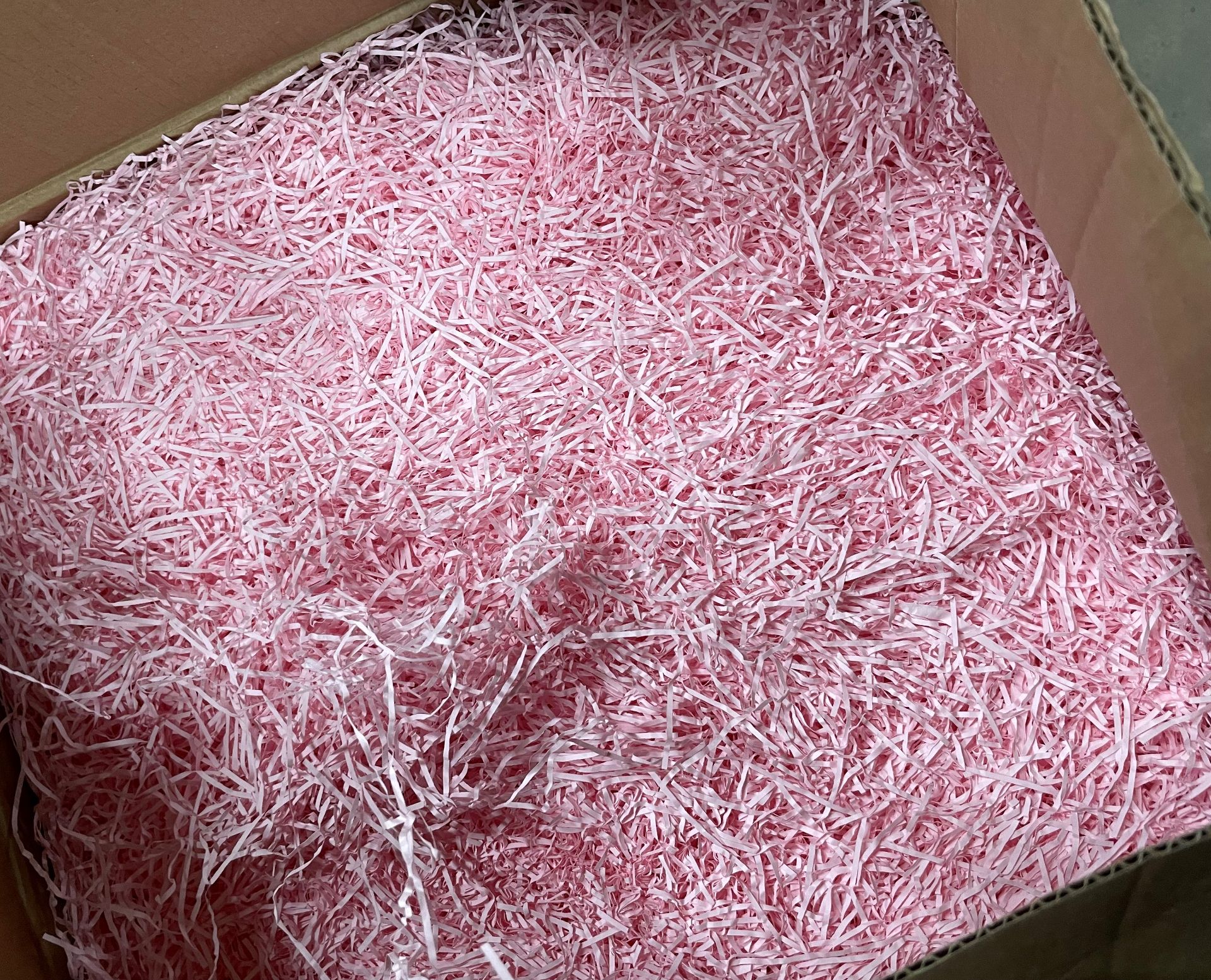 10kg Shredded Craft Paper | Pink