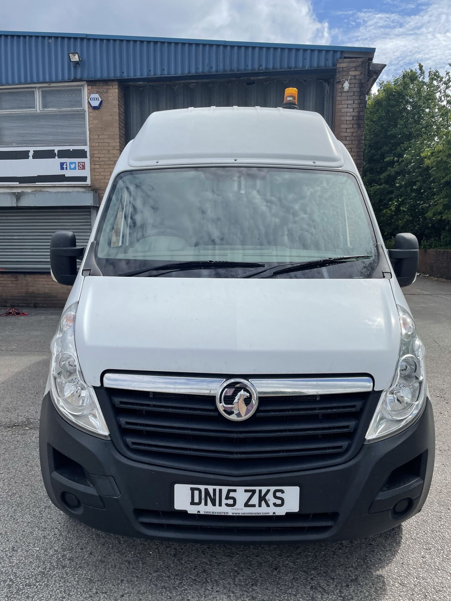 Vauxhall Movano R3500 L3H3 CDTI Welfare Van | Reg: DN15 ZPS | Mileage: 43,803 - Image 2 of 20