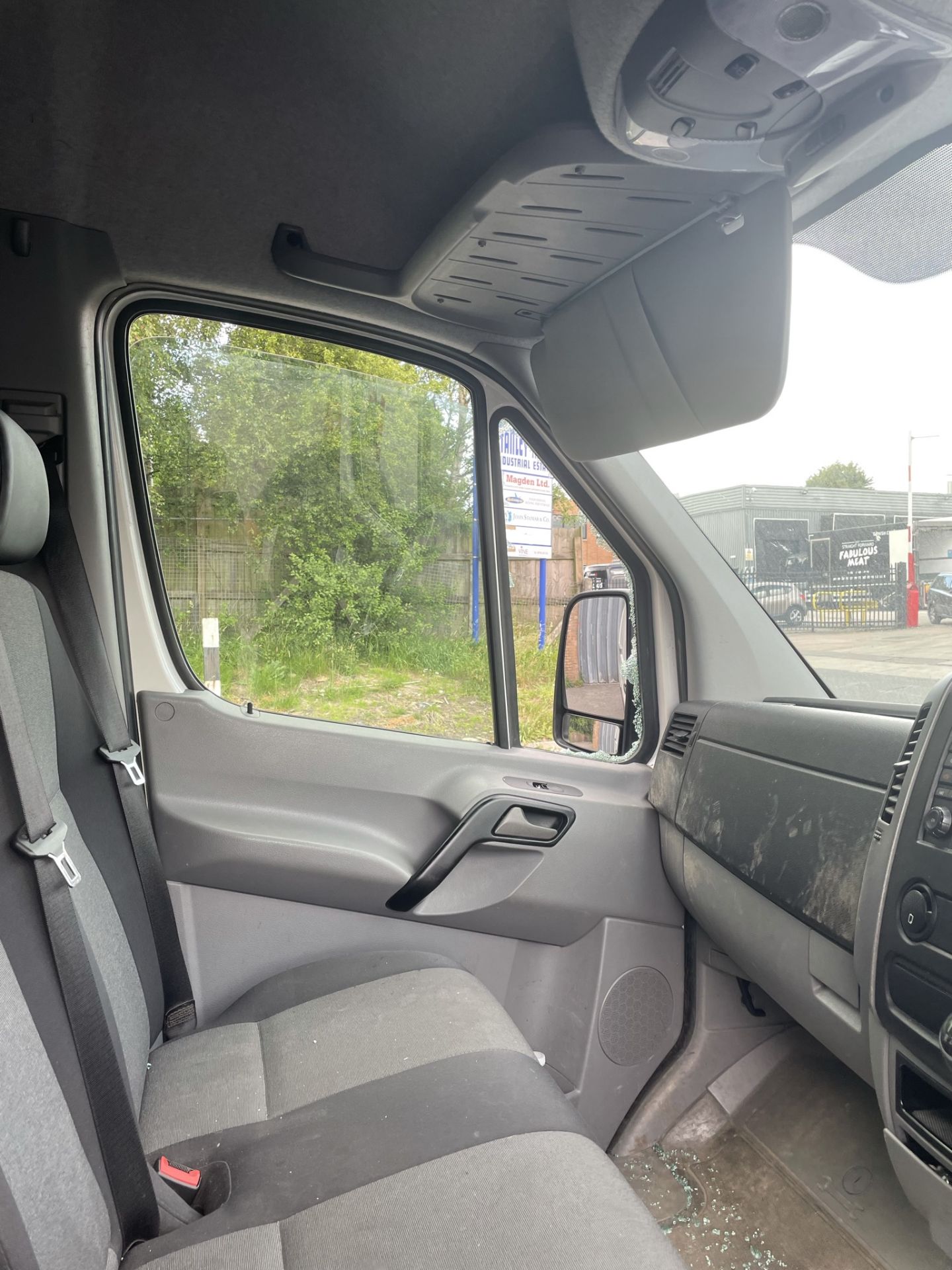 Volkswagen Crafter CR35 Startline TD | Reg: GK16 EGC | Mileage: 66,608 - Image 14 of 15