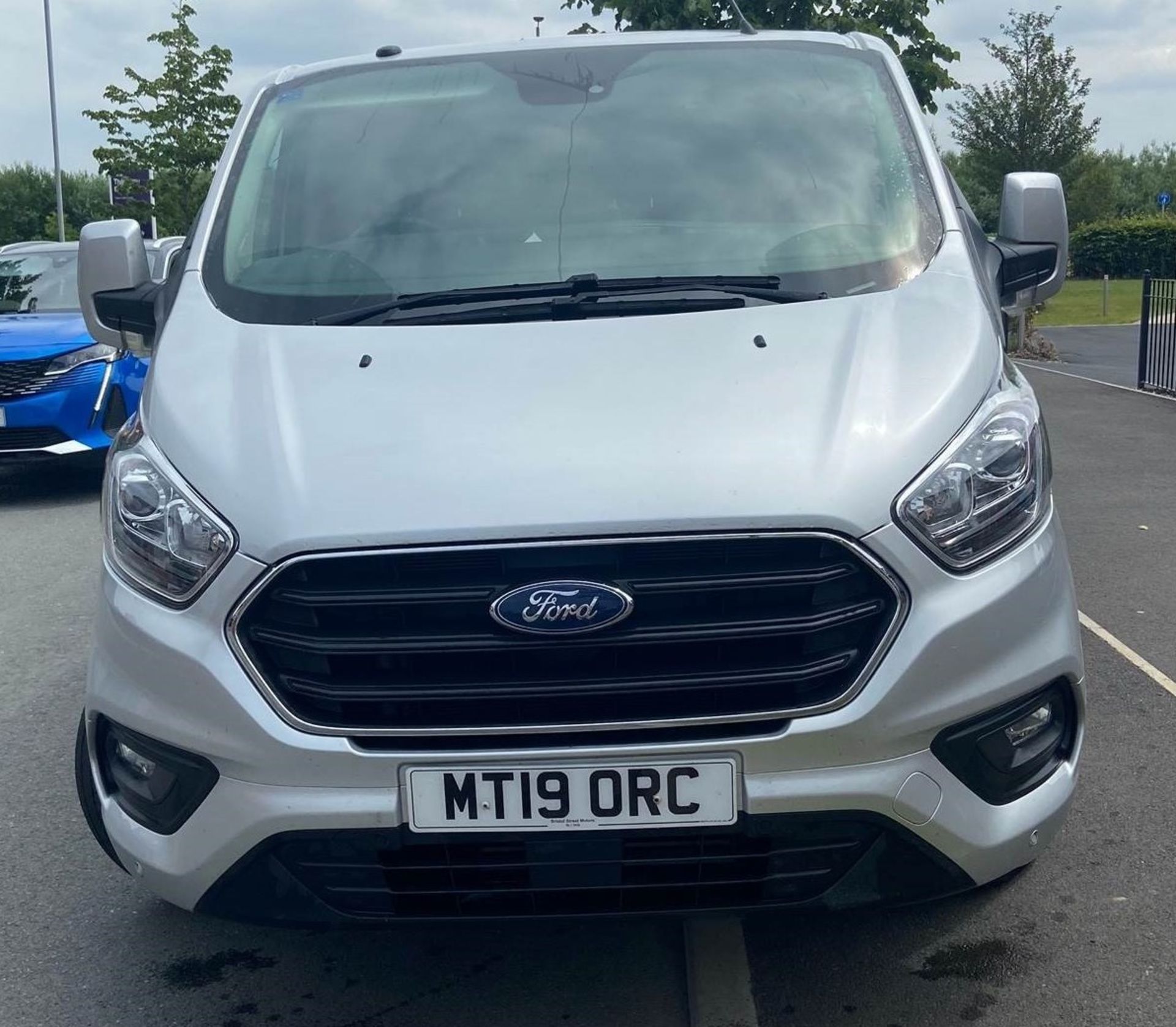 Ford Transit Custom 300 L1 Diesel FWD | Reg: MT19 ORC | Milege: 21,748 - Image 4 of 10