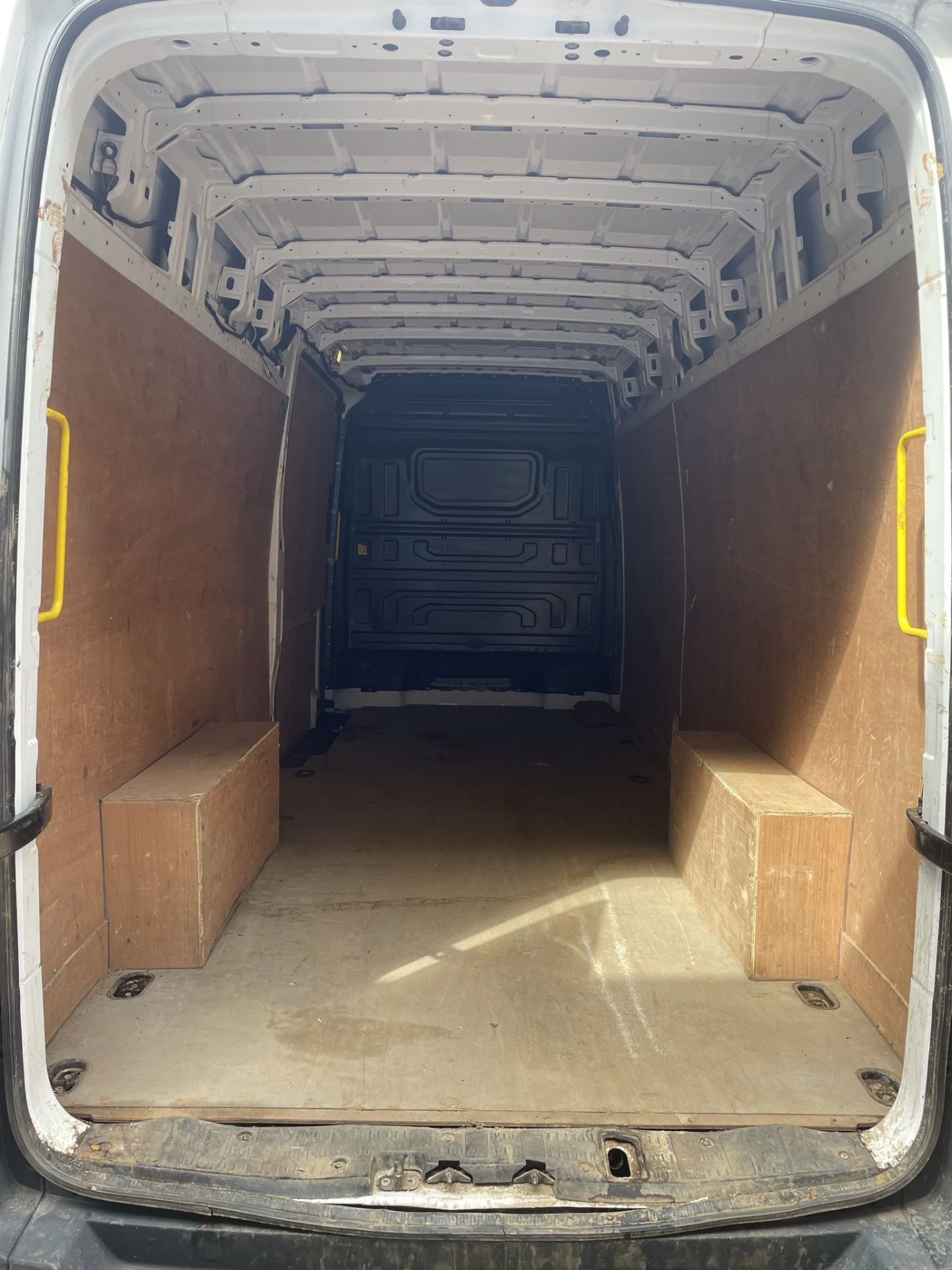 Volkswagen Crafter CR35 Startline TD | Reg: GJ67 JXS | Mileage: 59,279 - Image 10 of 14