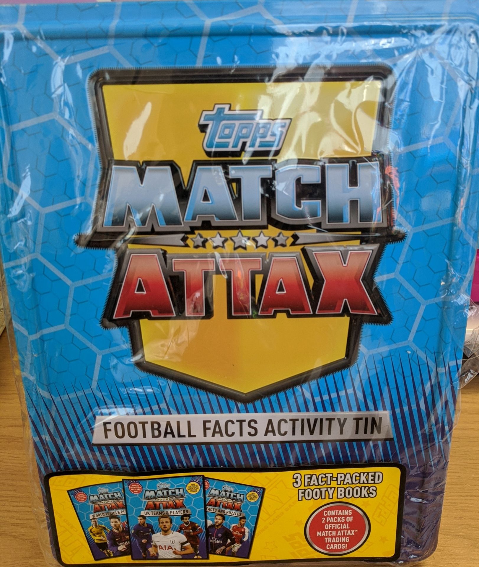 1000 x Topps Match Attax Football Facts Activity Tins - Image 2 of 2