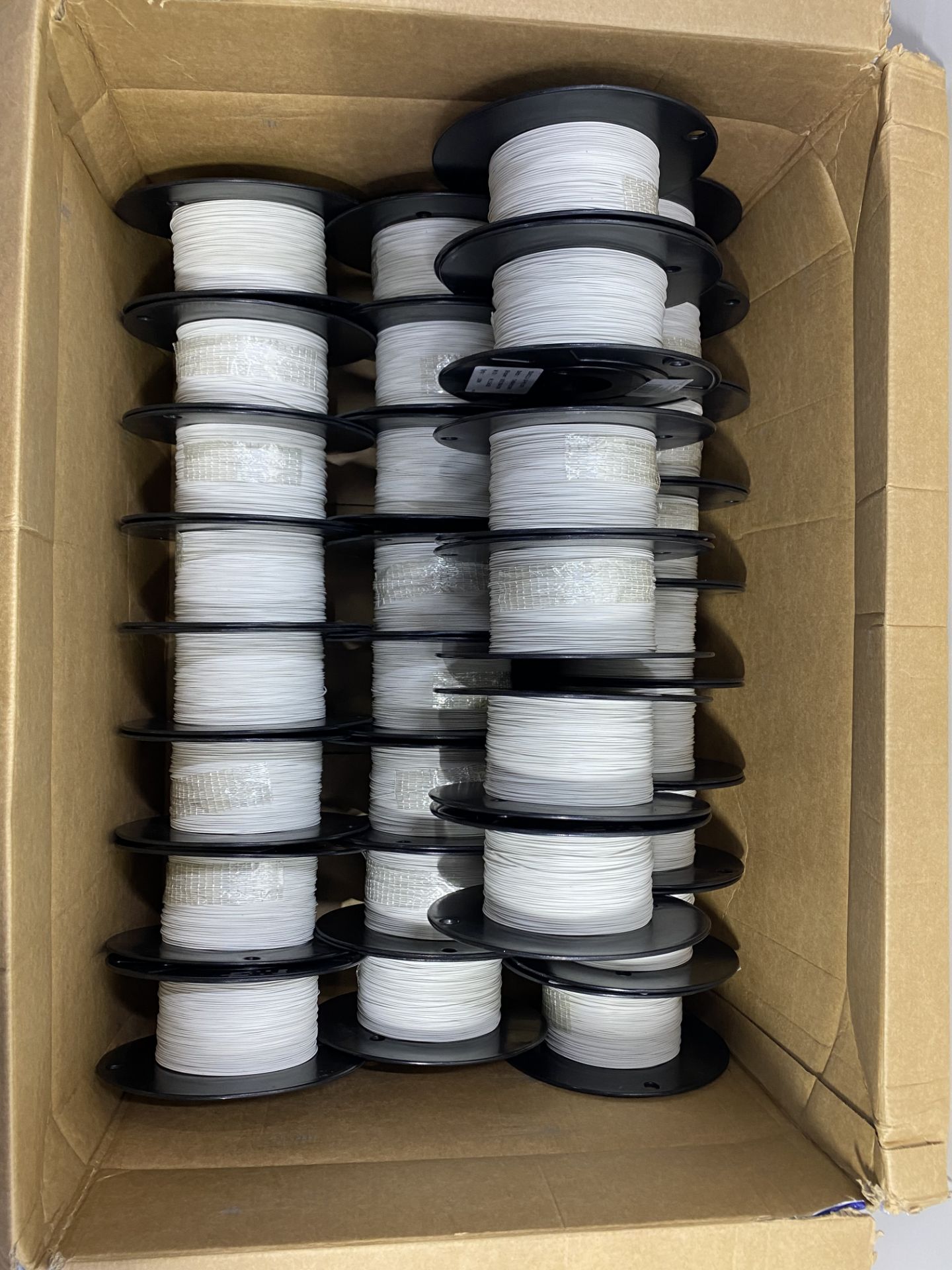 30 x 100m Reels of TE Connectivity 55A0111-24-9 White Hook-Up Wire