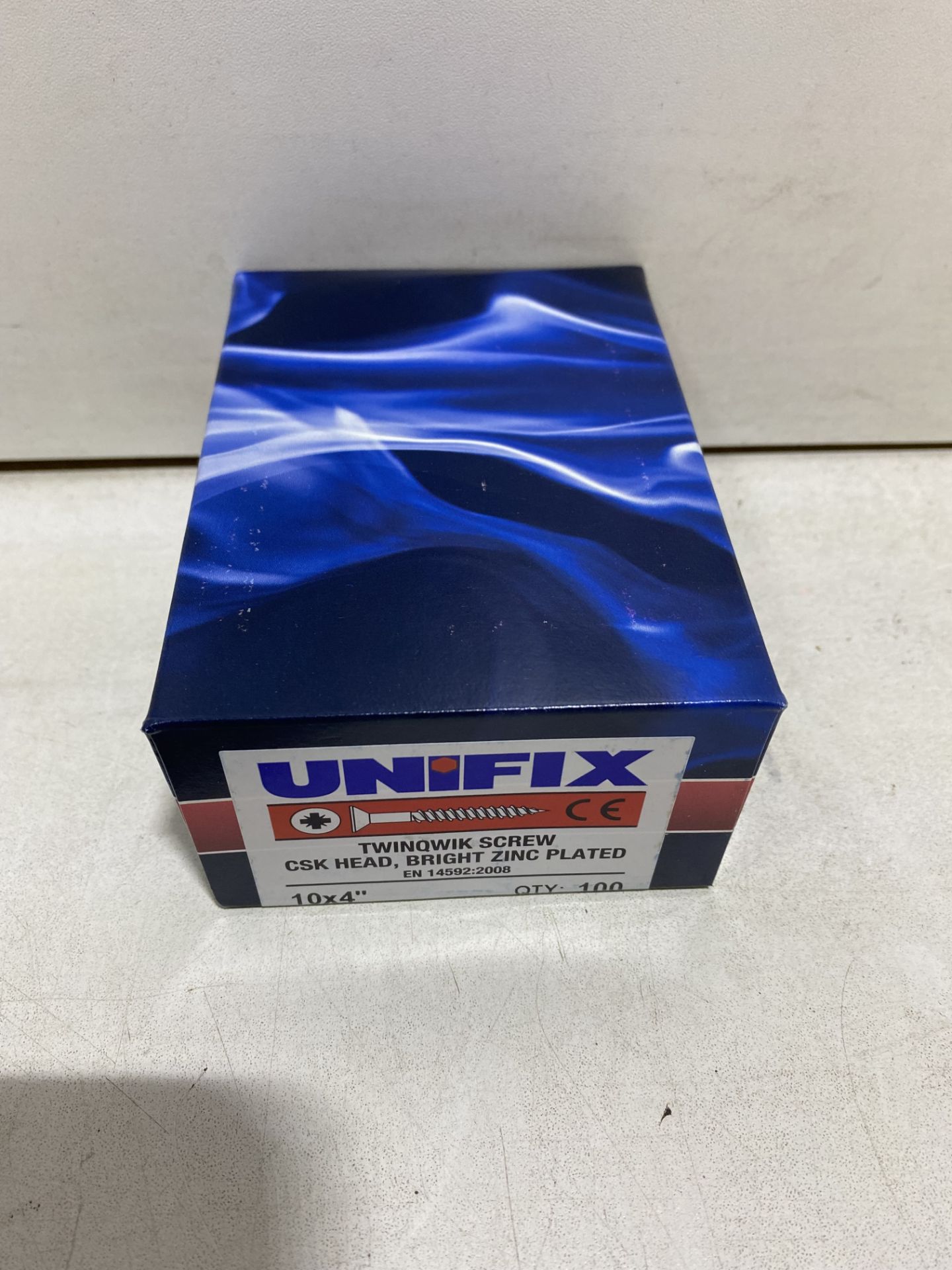 21 x Boxes Of Unifix 10x4" Twinqwik Screw Csk Head, Bright Zinc Plated ( 100 Pcs Per Box ) - Image 2 of 4