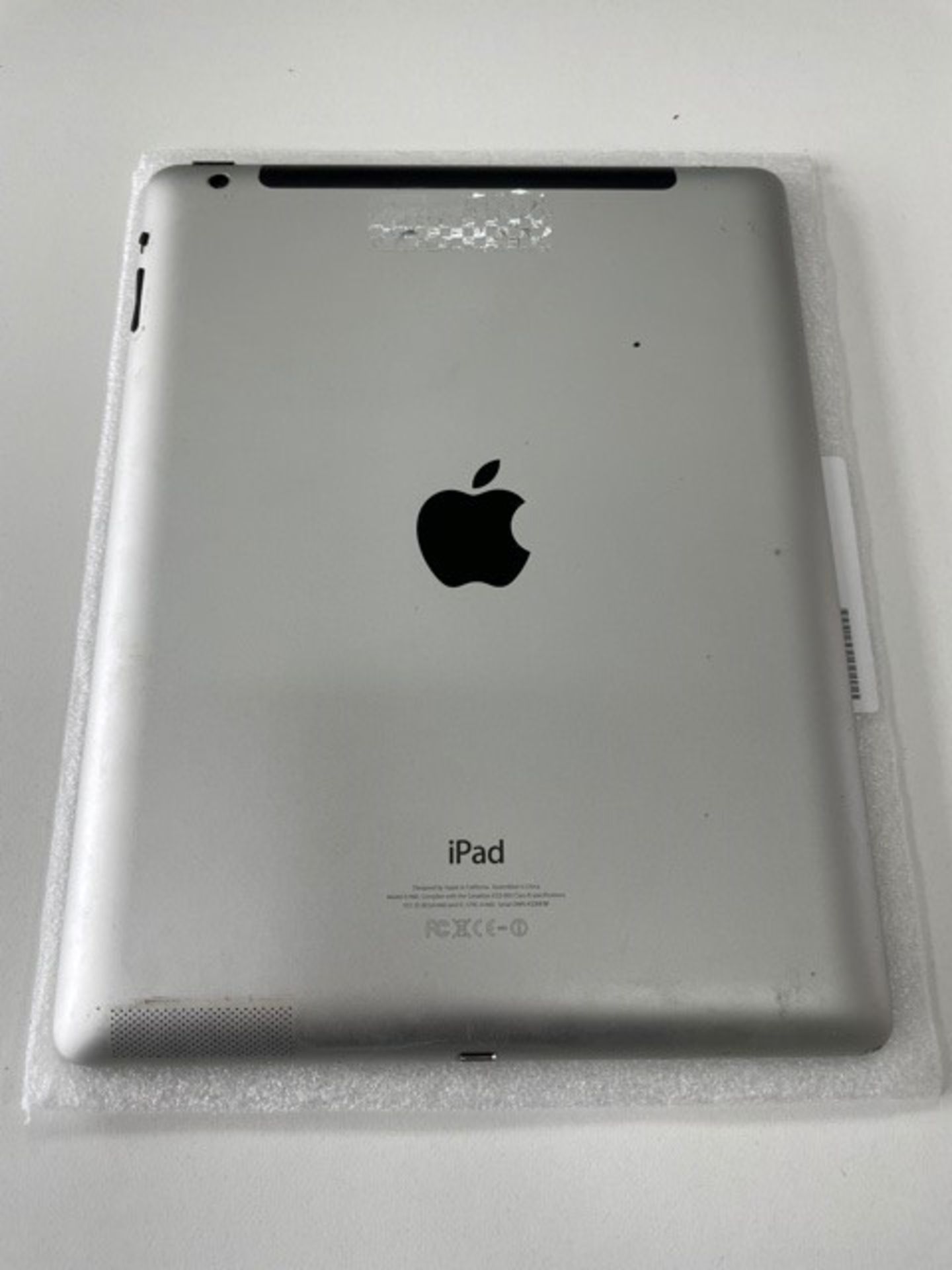 Used Apple iPad G4 Tablet | 16GB | DMPL4GDNF18P - Image 3 of 5