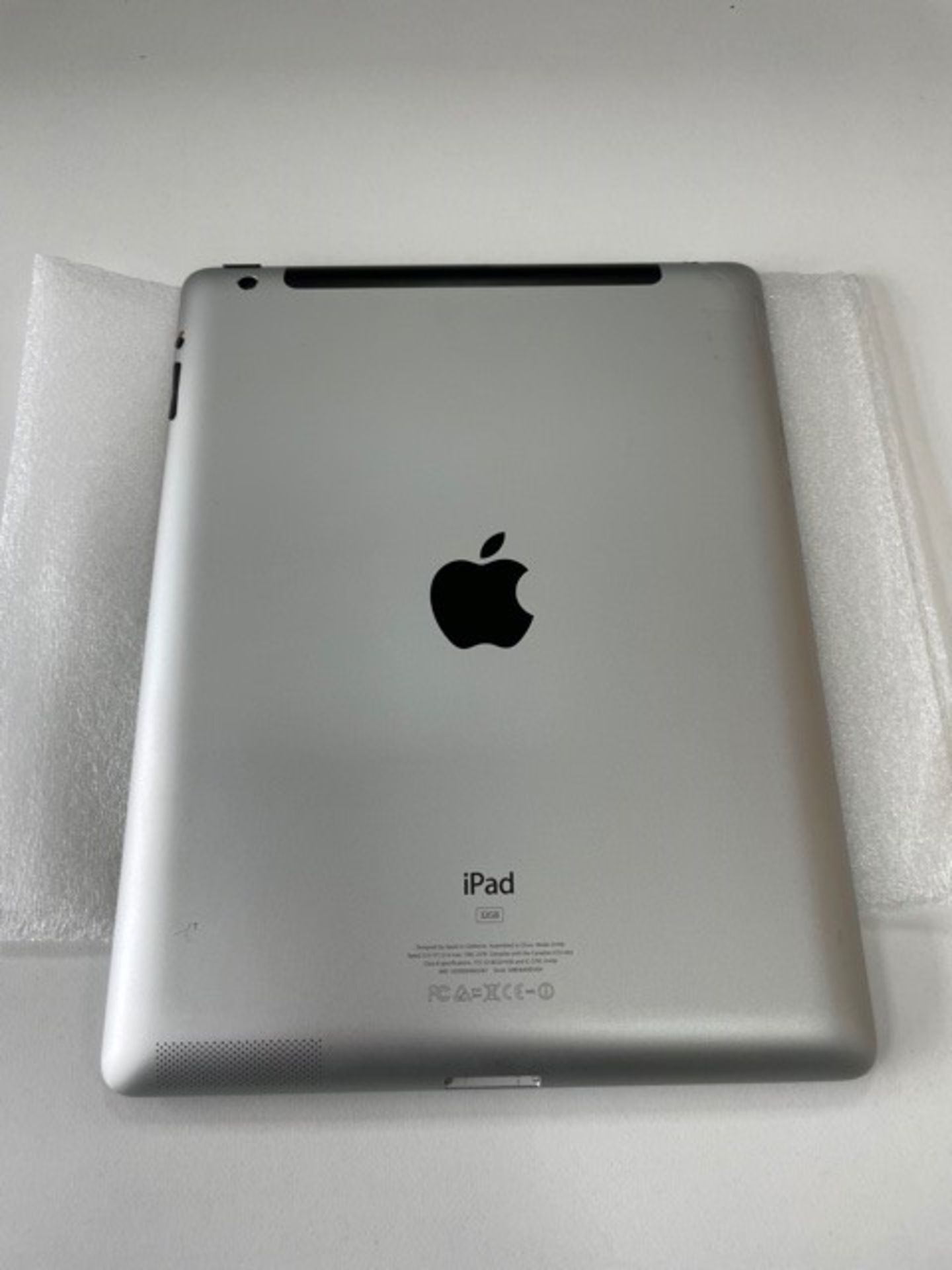 Used Apple iPad G3 Tablet | 32GB | DMPJ6401DVGH - Image 3 of 4