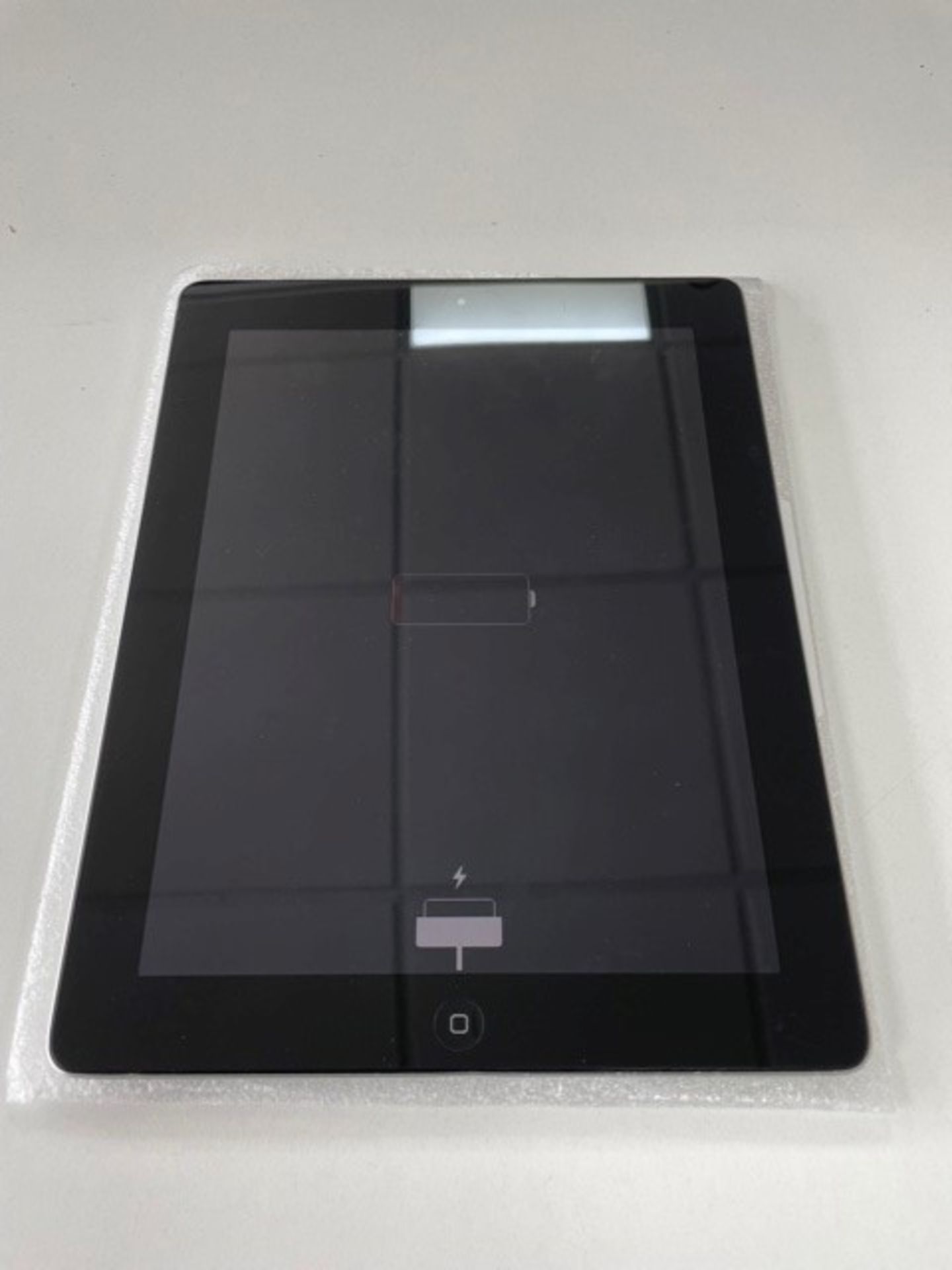 Used Apple iPad 2 Tablet | 16GB | DLXFM7EBDFJ1