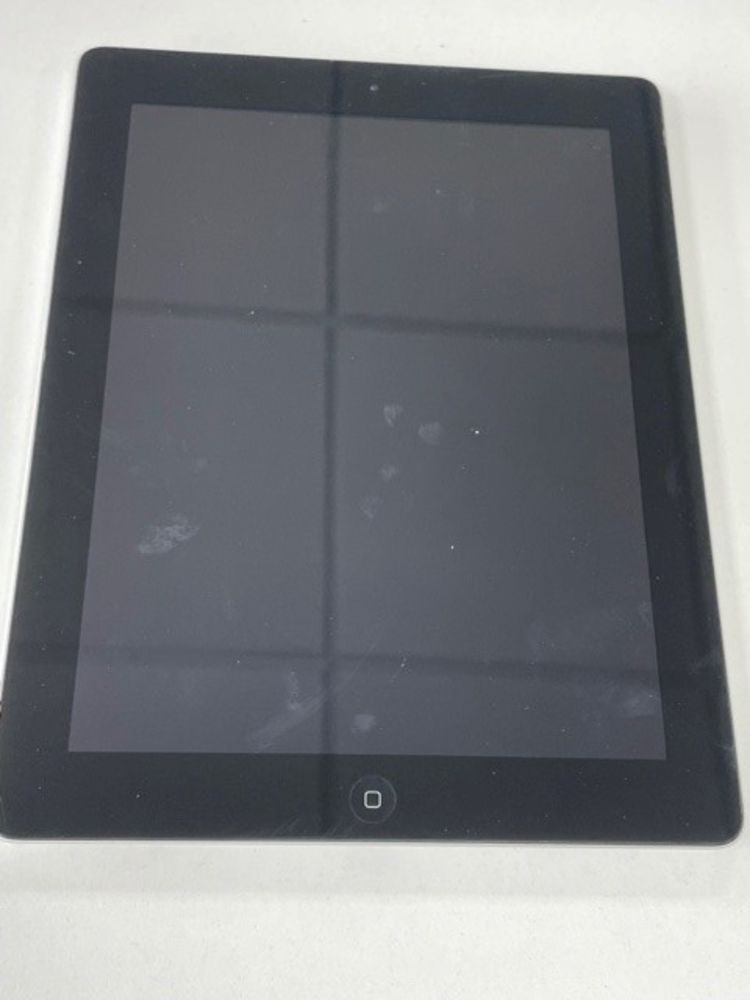 ONLINE SALE OF USED APPLE  iPADS | Lots Include G4 Tablets, 4th Gen, G4, G2, iPad Minis | 32 GB & 16 GB Options |  Ends 15 July 2021