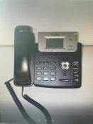 10 x Yealink IP Desk Phones | T21PE2