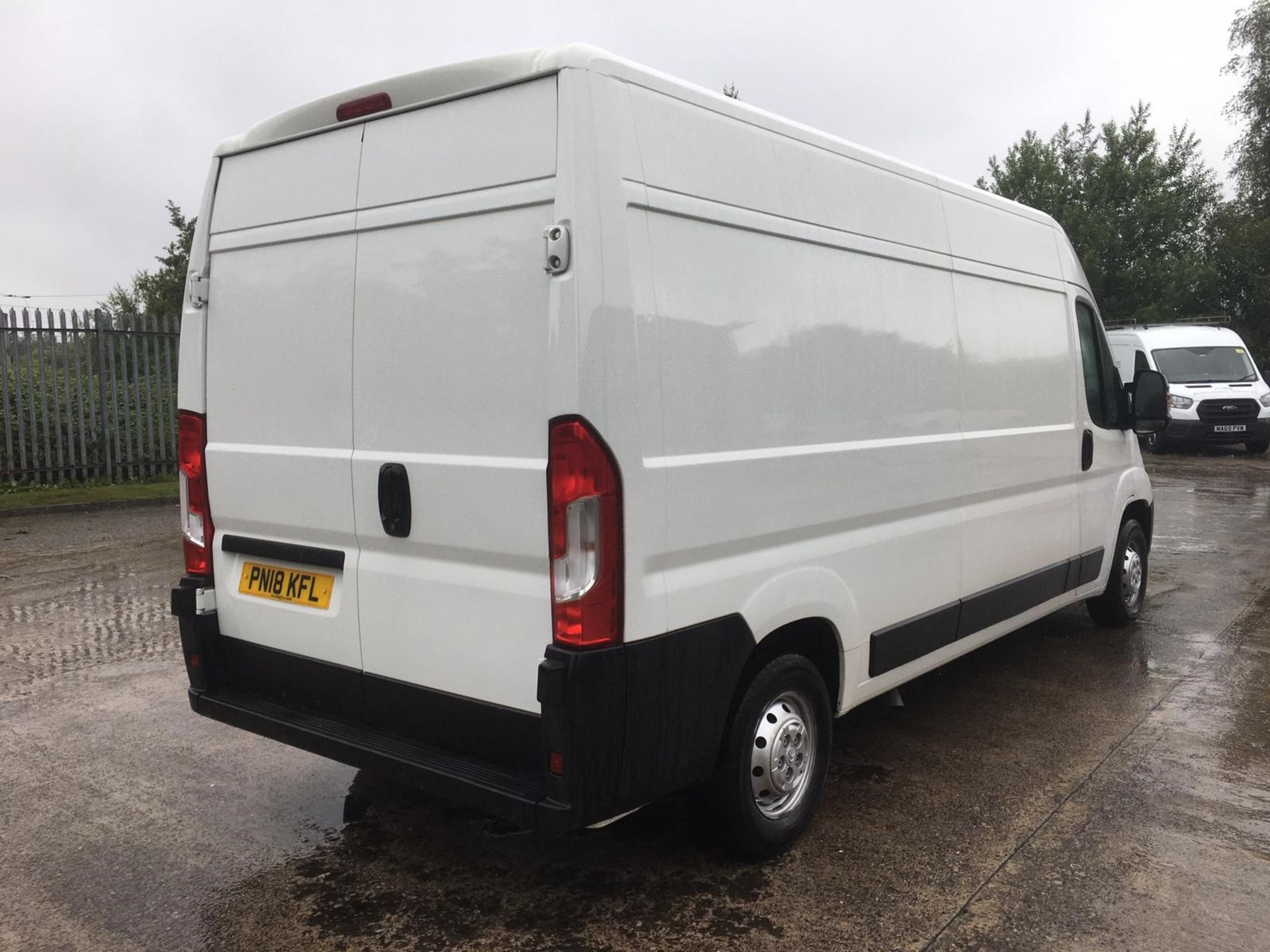 Citroen Relay 35 L3H2 Enterprise Blue HDI Diesel Panel Van | PN18 KFL | 70,533 Miles - Image 7 of 13